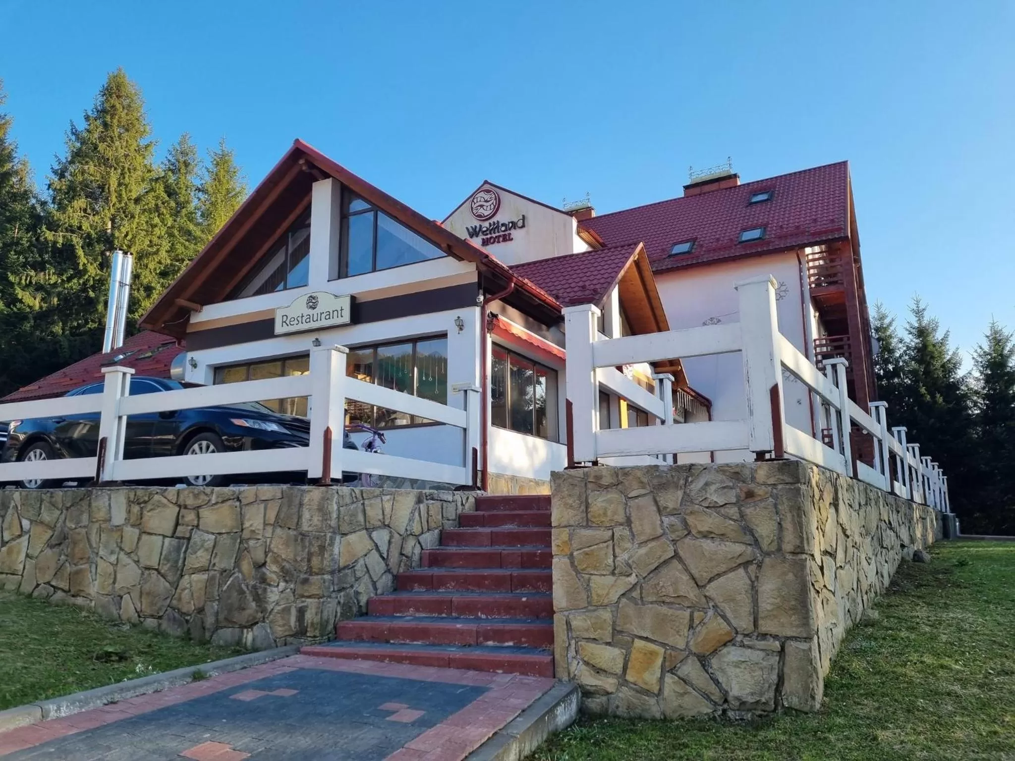 Property building in Wellland Hotel