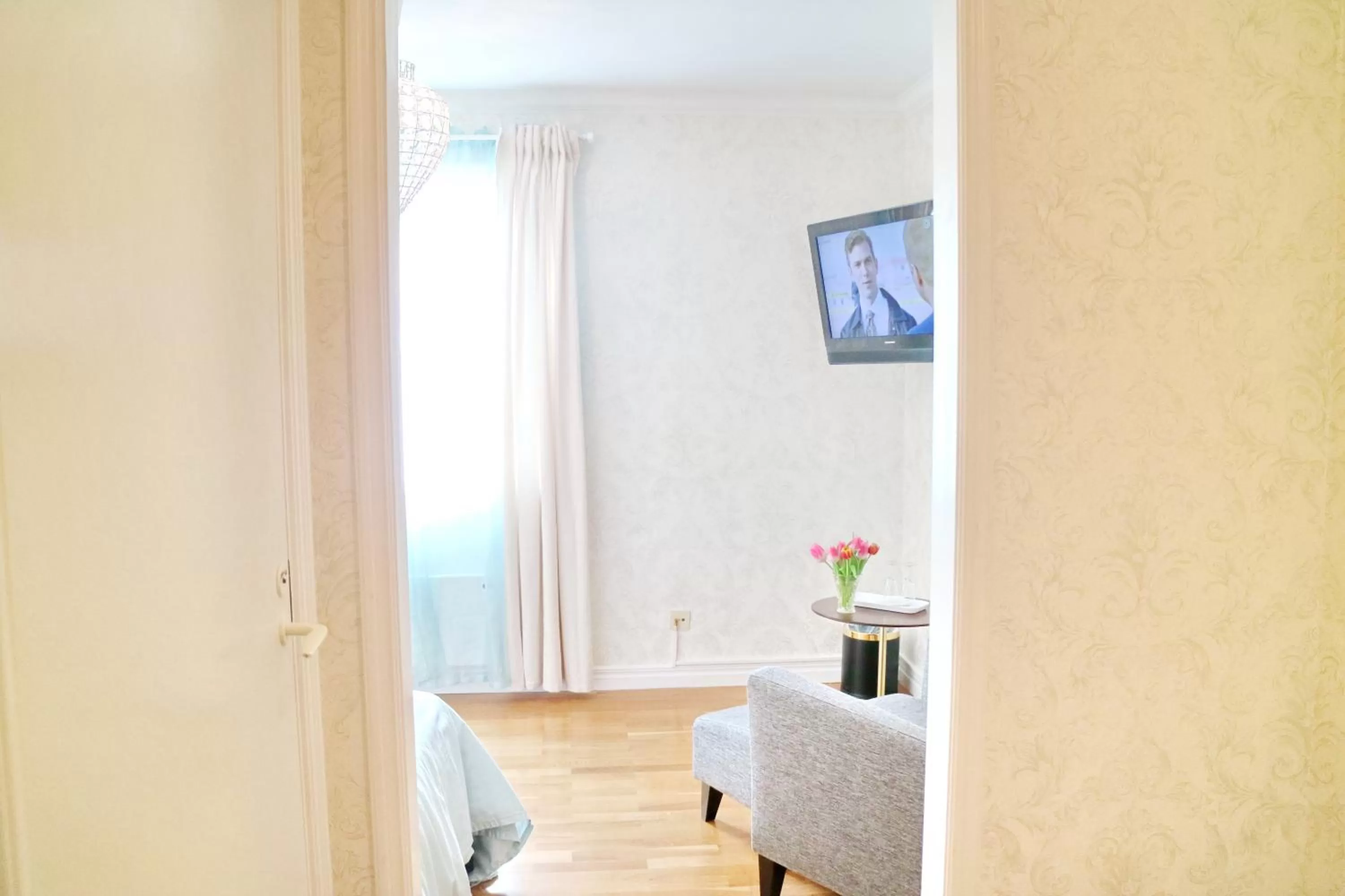 TV and multimedia in Vänerport Lakefront Hotell