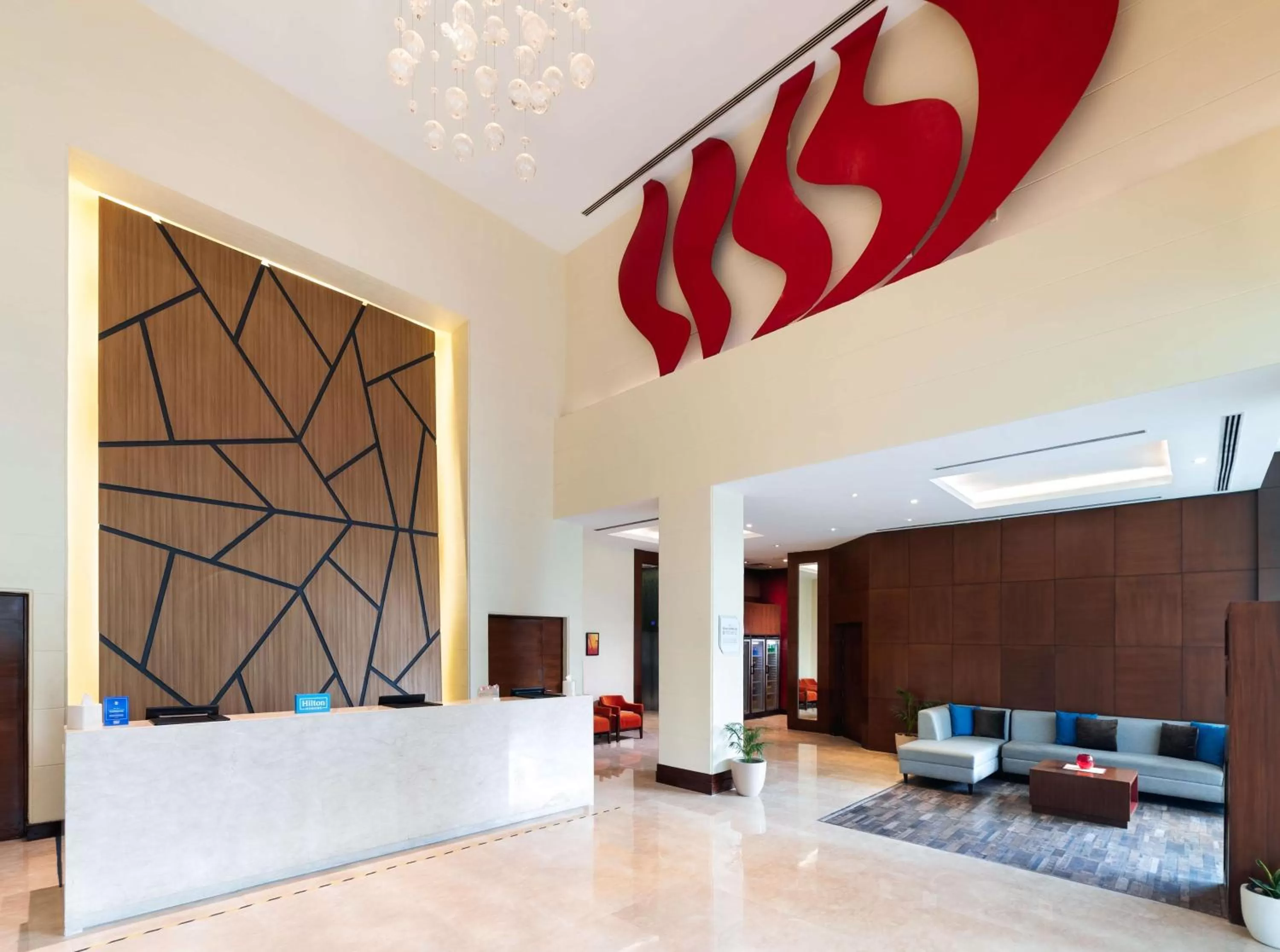 Lobby or reception in Hilton Garden Inn New Delhi/Saket