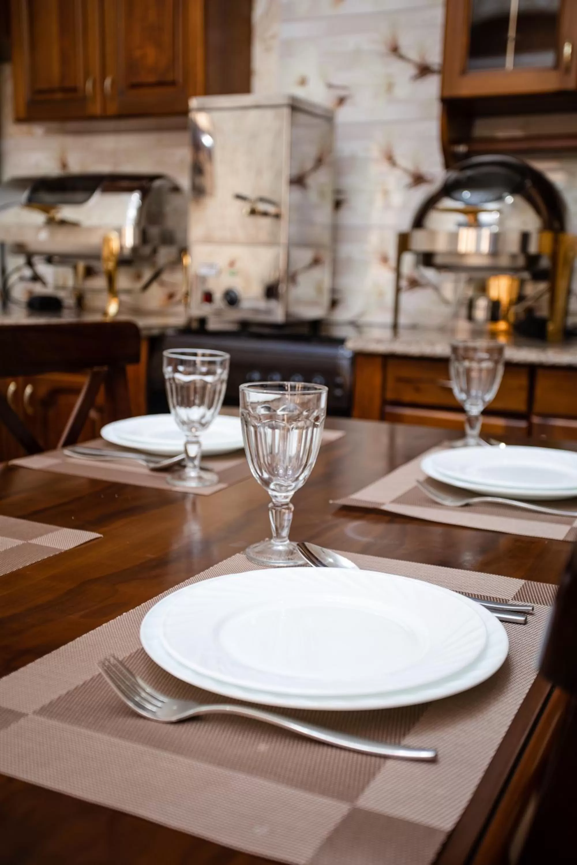 Restaurant/Places to Eat in Diyor Gold Hotel