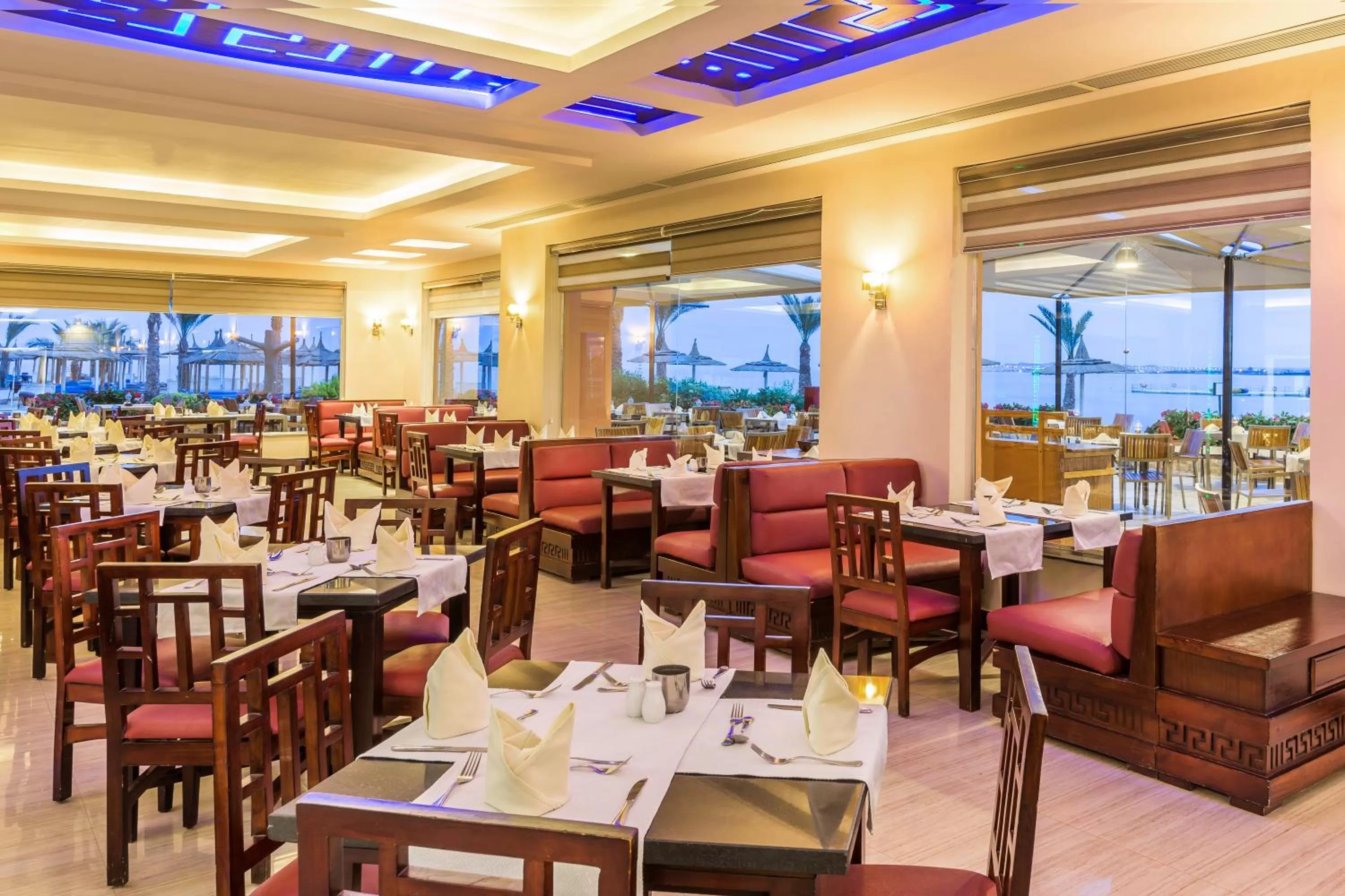Restaurant/places to eat in Beach Albatros Aqua Park - Hurghada