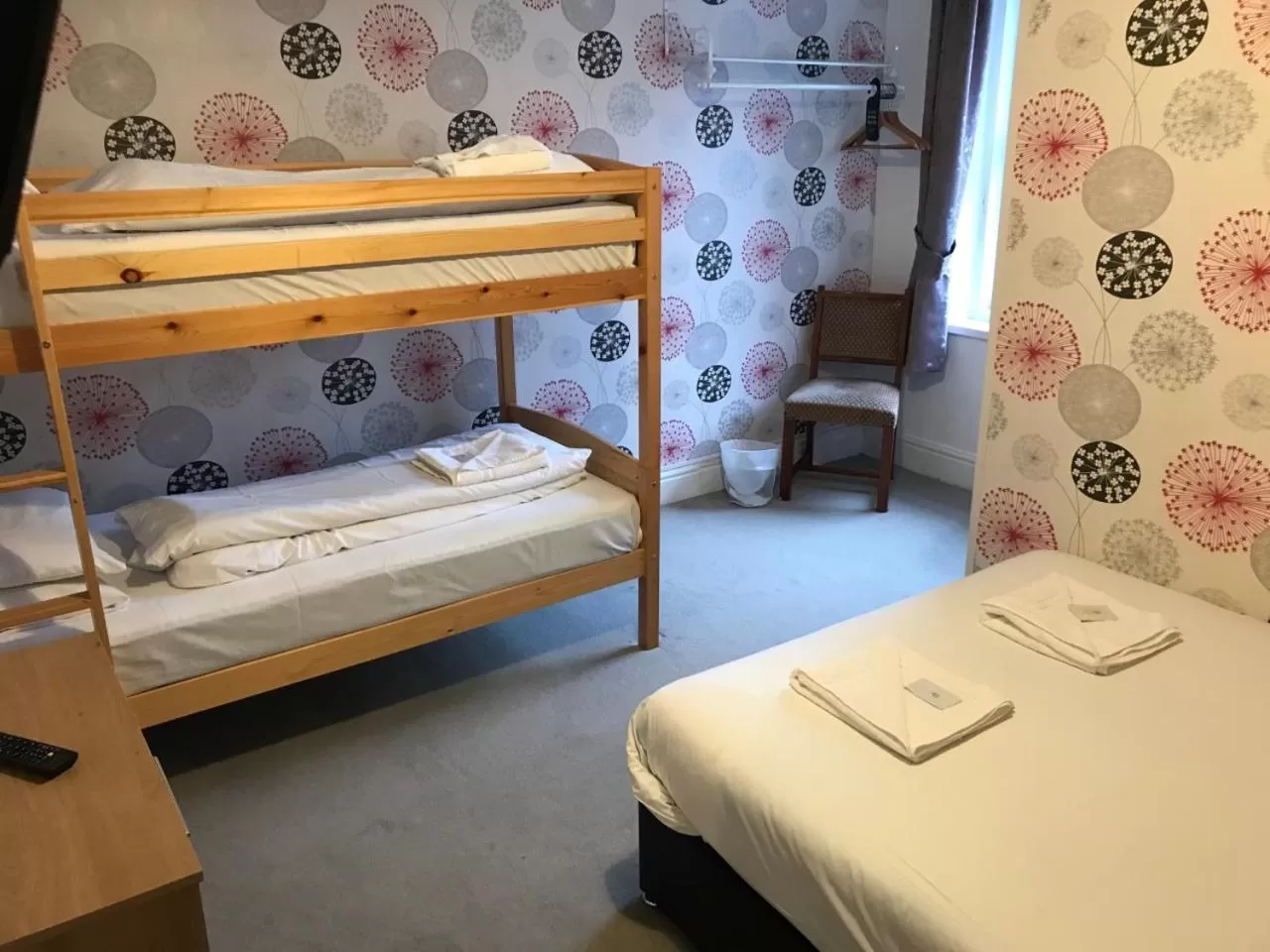 bunk bed in The Orbiston