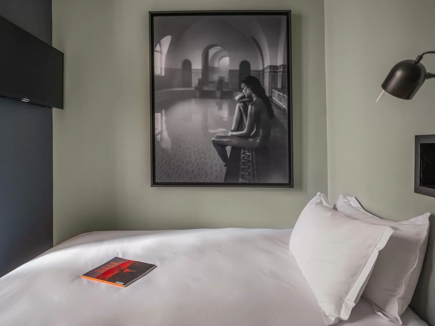 Bed in Hôtel Edgar & Achille