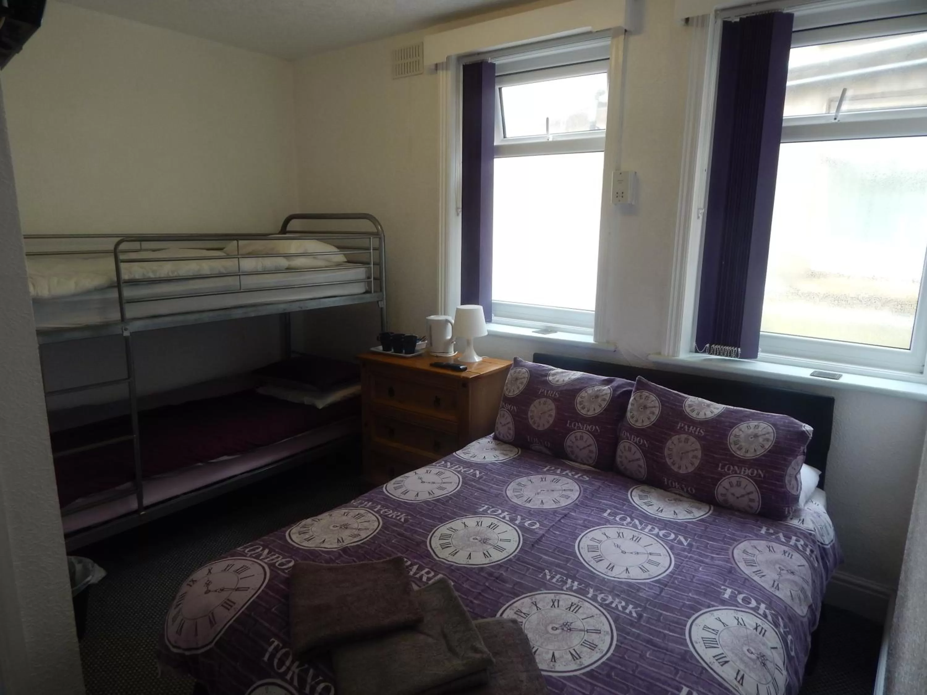 Bed in Llanryan Guest House