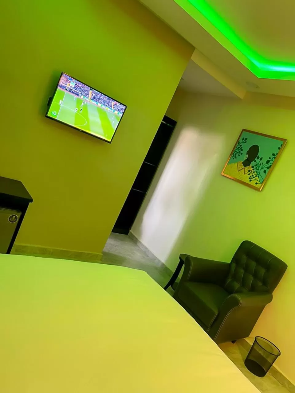 TV and multimedia, Seating Area in Beniks courtyard Hotel
