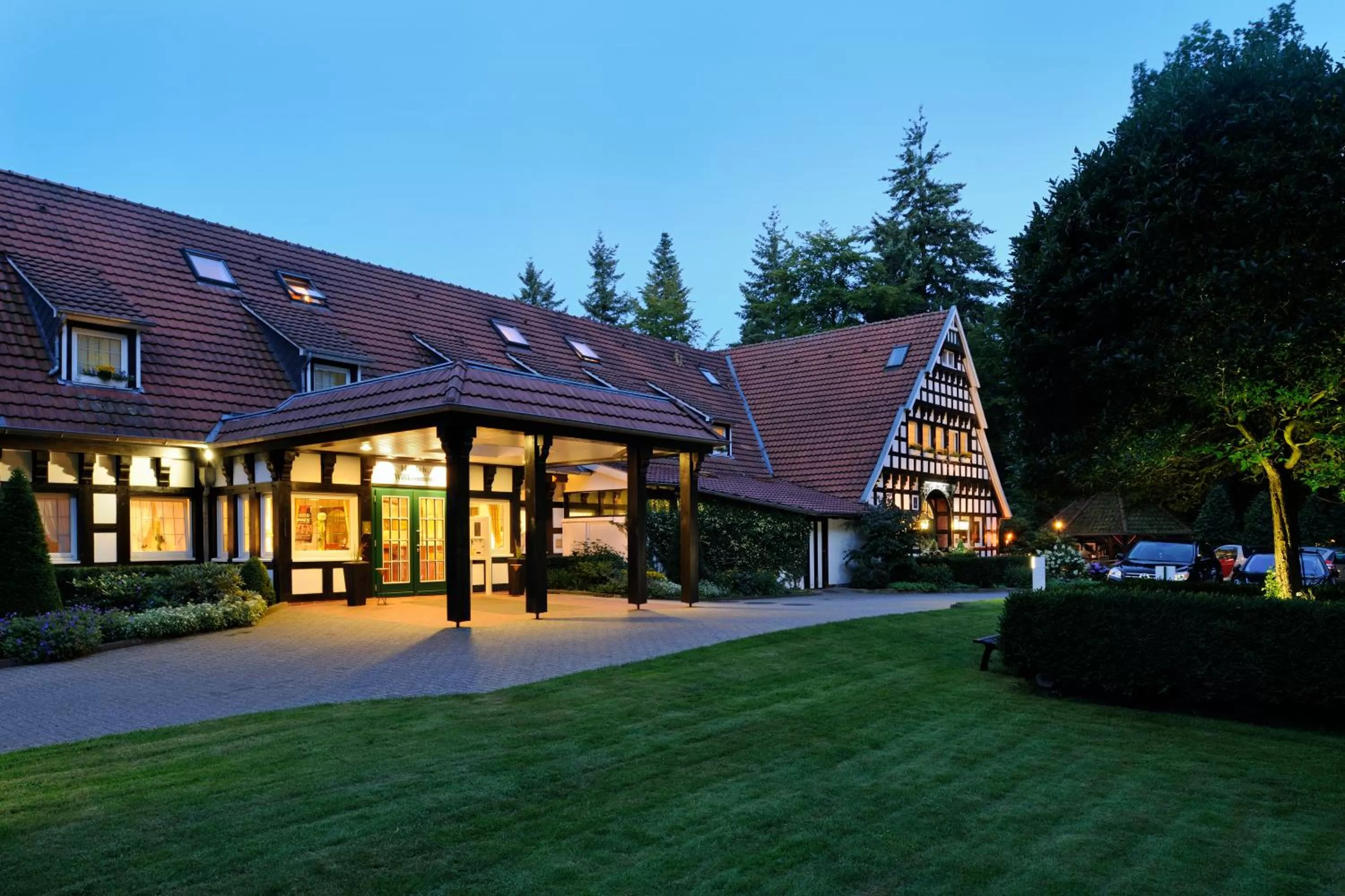 Facade/entrance in VILA VITA Burghotel Dinklage