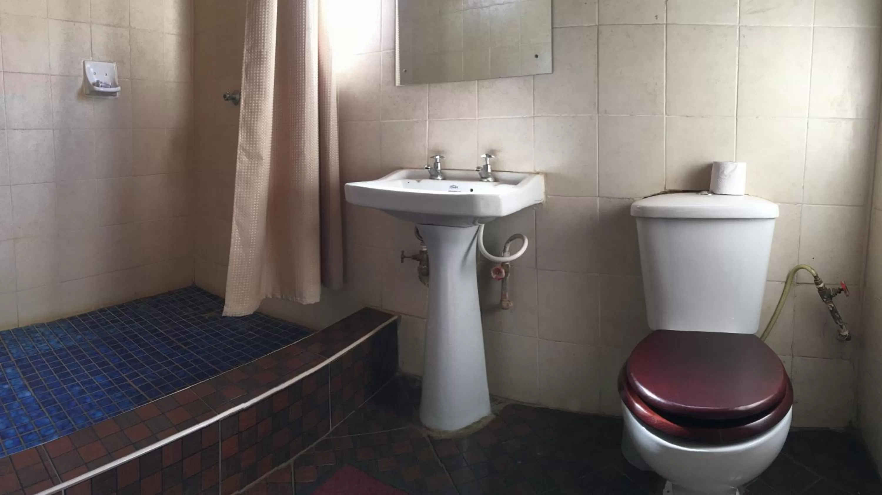 Bathroom in Okavango Lodge