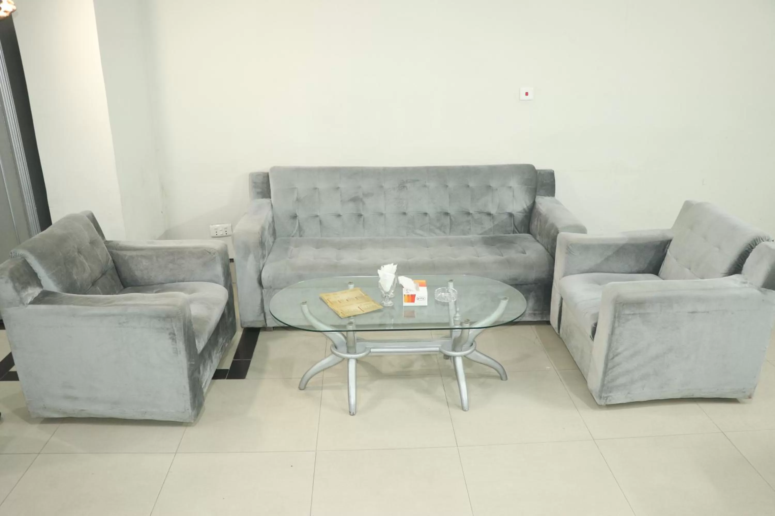 Seating Area in Hotel Grace inn