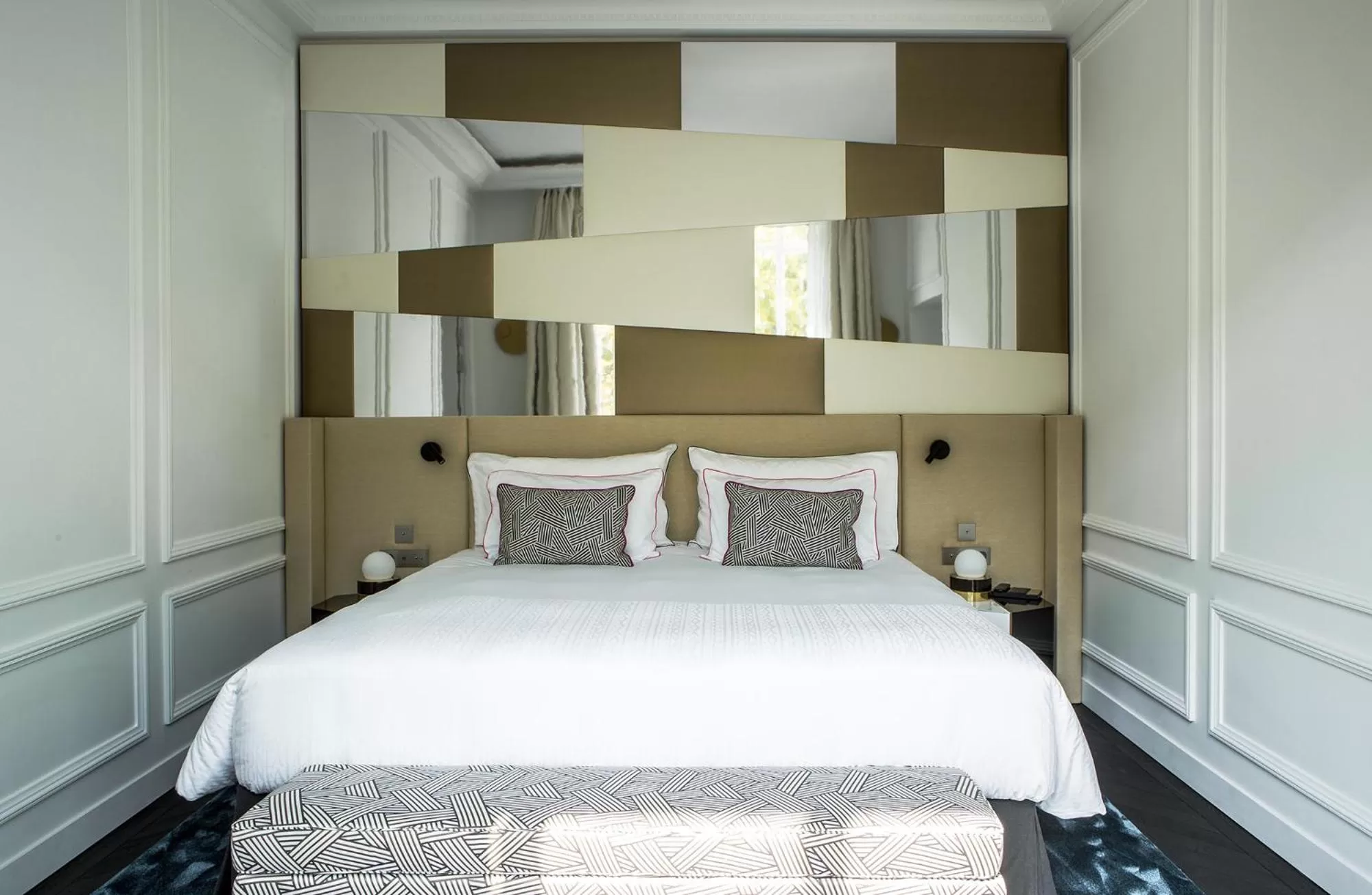 Bed in Fauchon l'Hôtel Paris