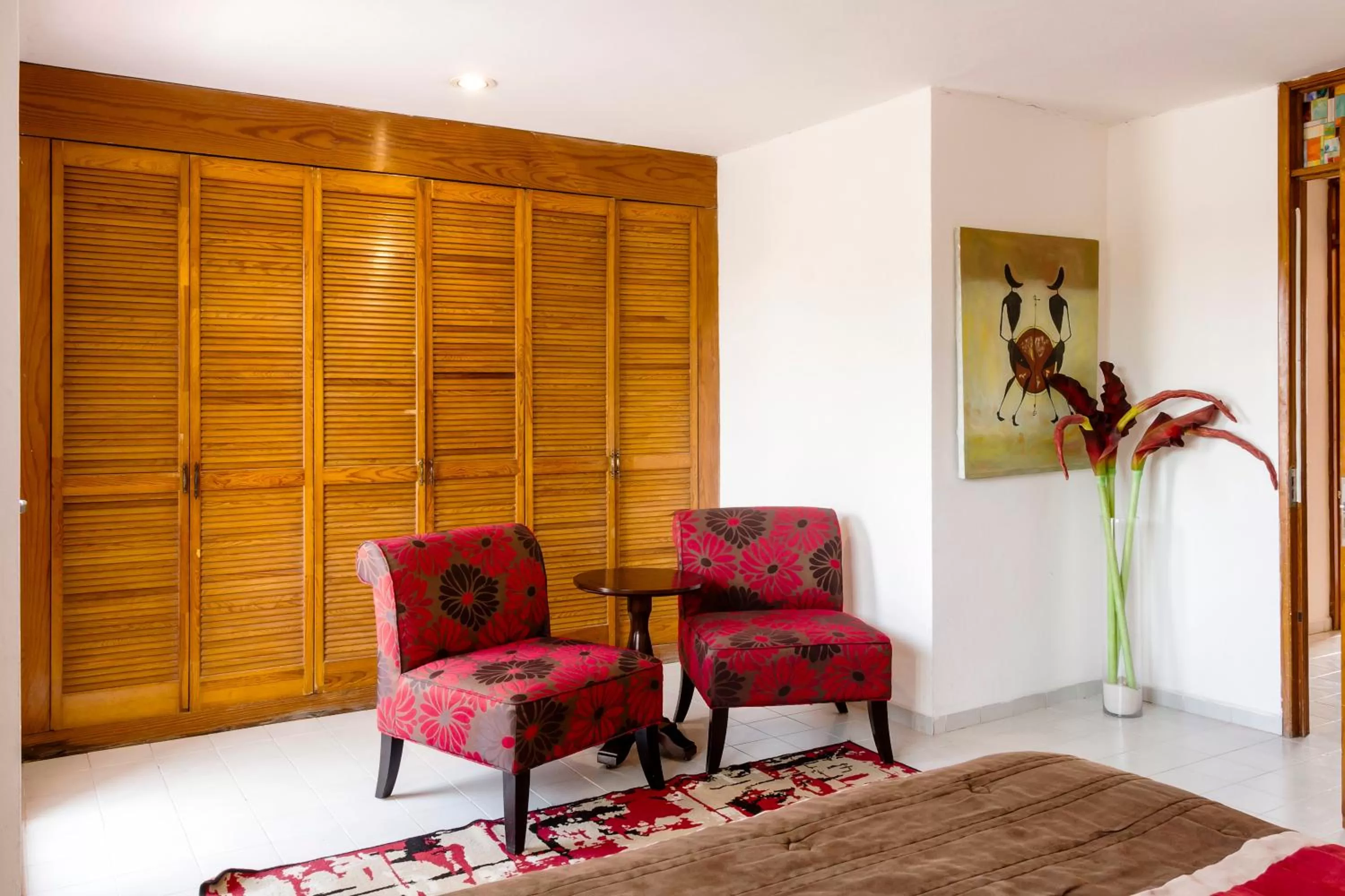 Casa Blanca Boutique & Organic