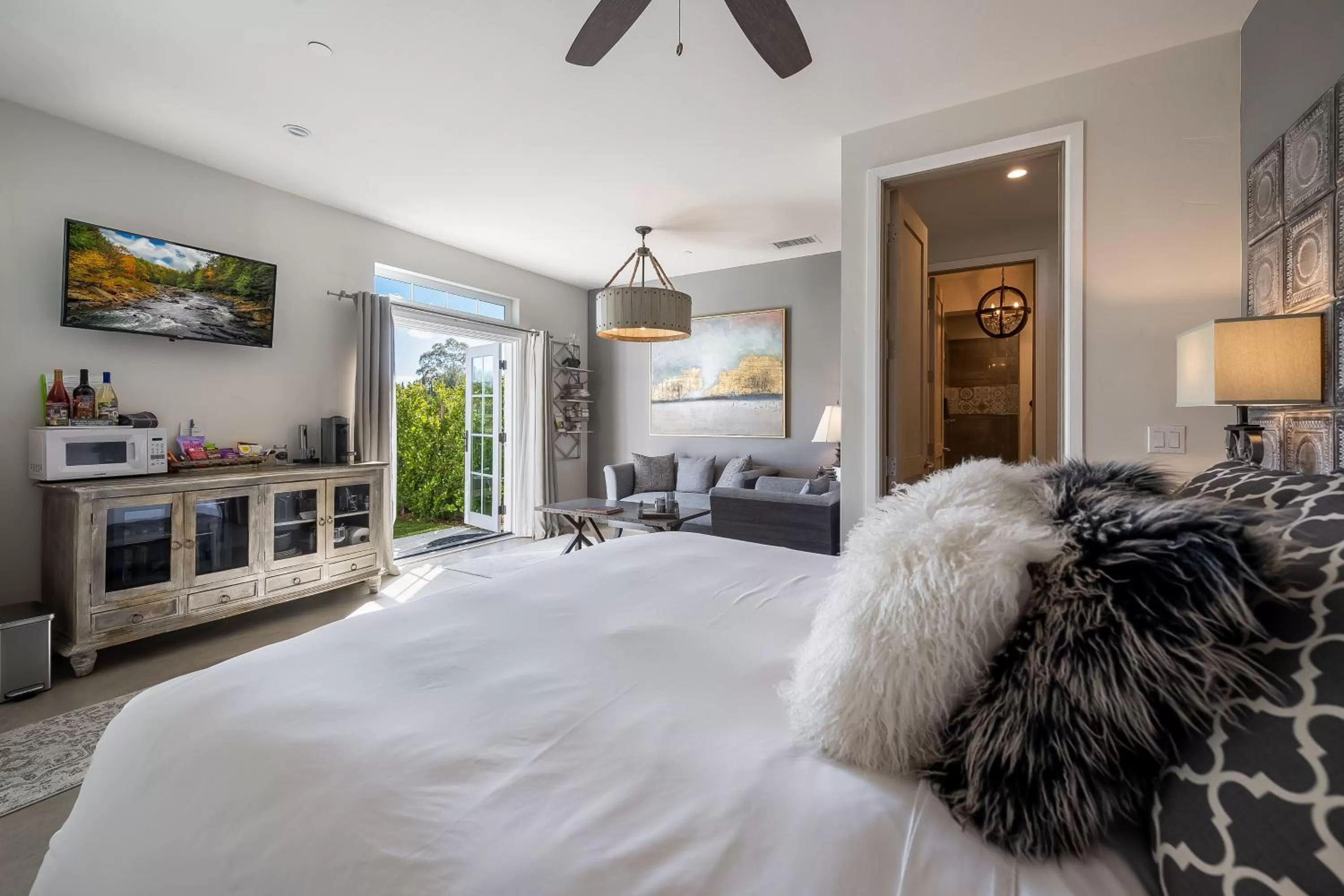 Bed in Domaine Chardonnay