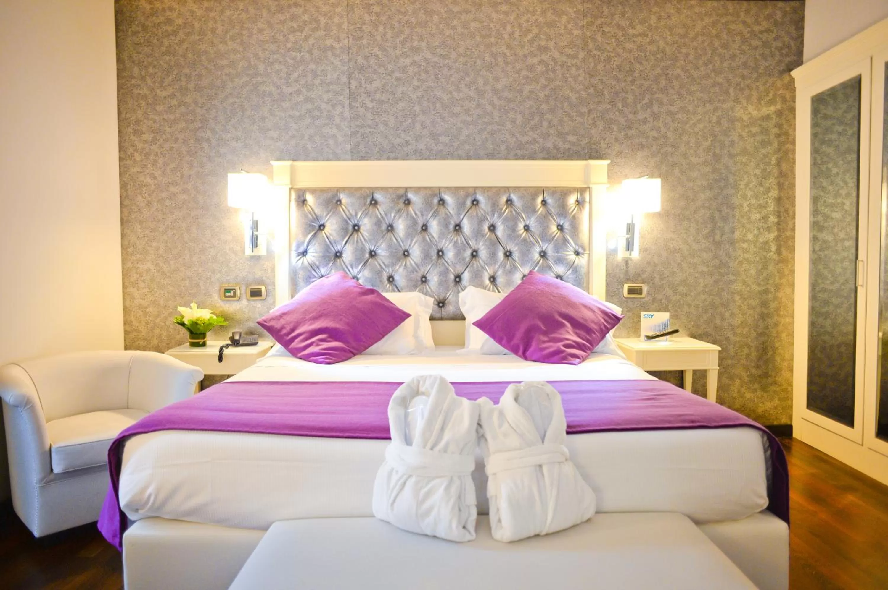 Bedroom, Bed in Trilussa Palace Hotel Congress & Spa