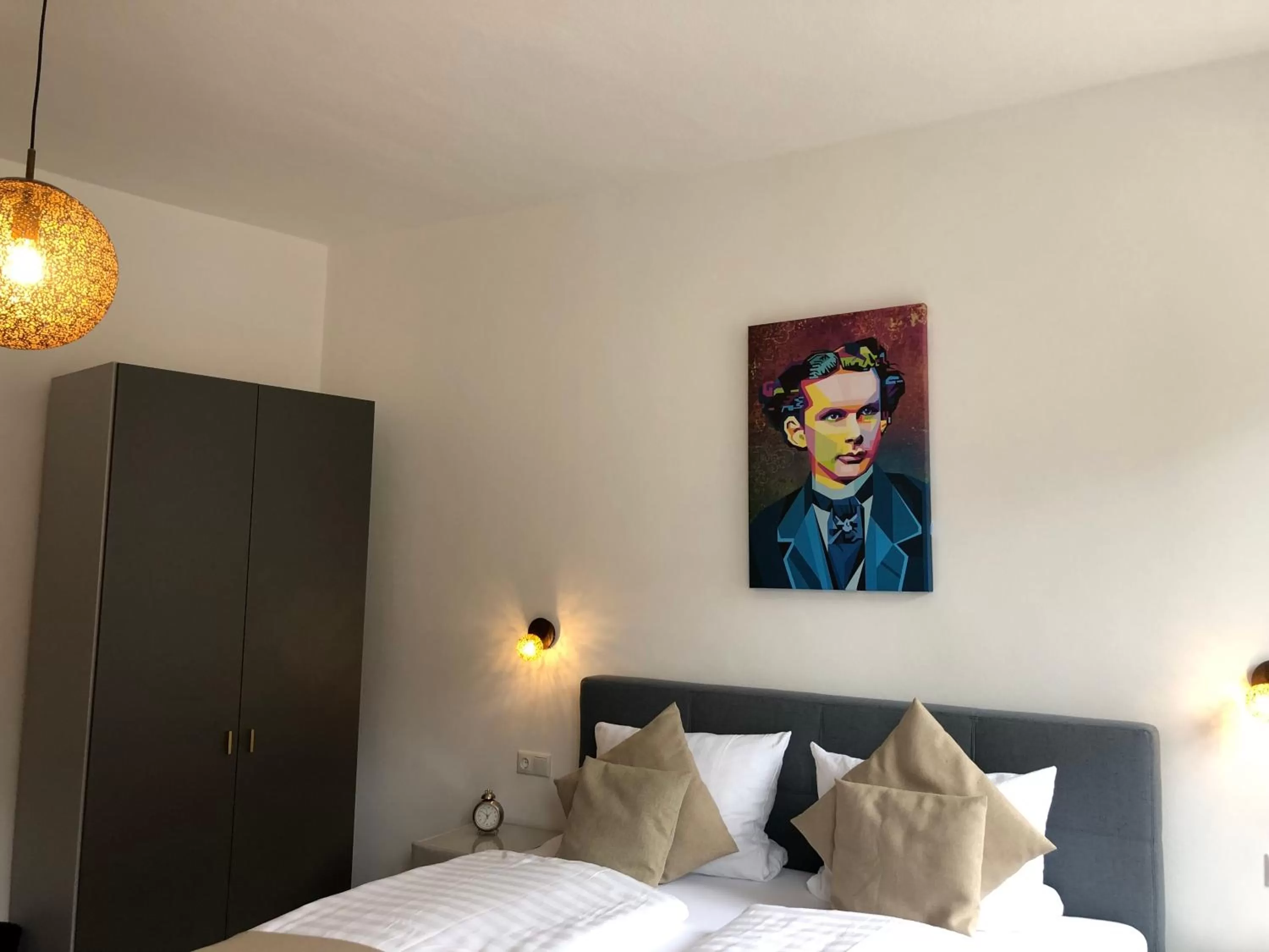 Bed in Pension und Ferienwohnung Frech