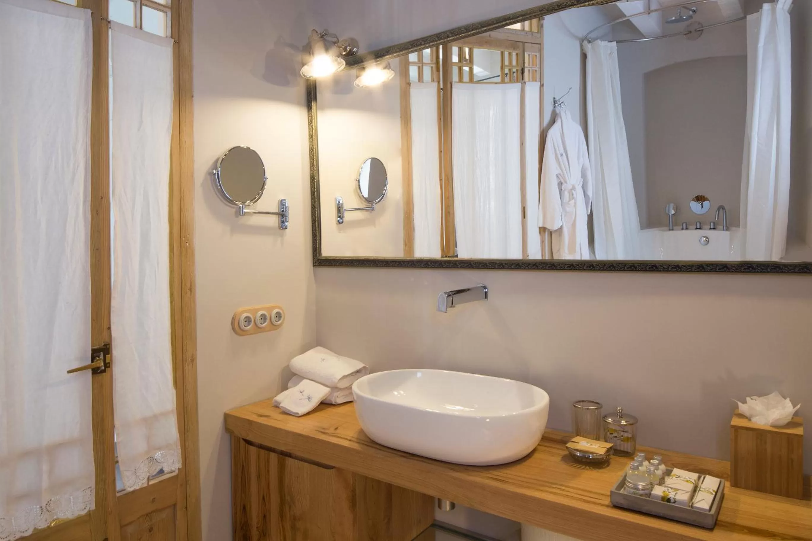 Bathroom in Jardí de Ses Bruixes Boutique Hotel