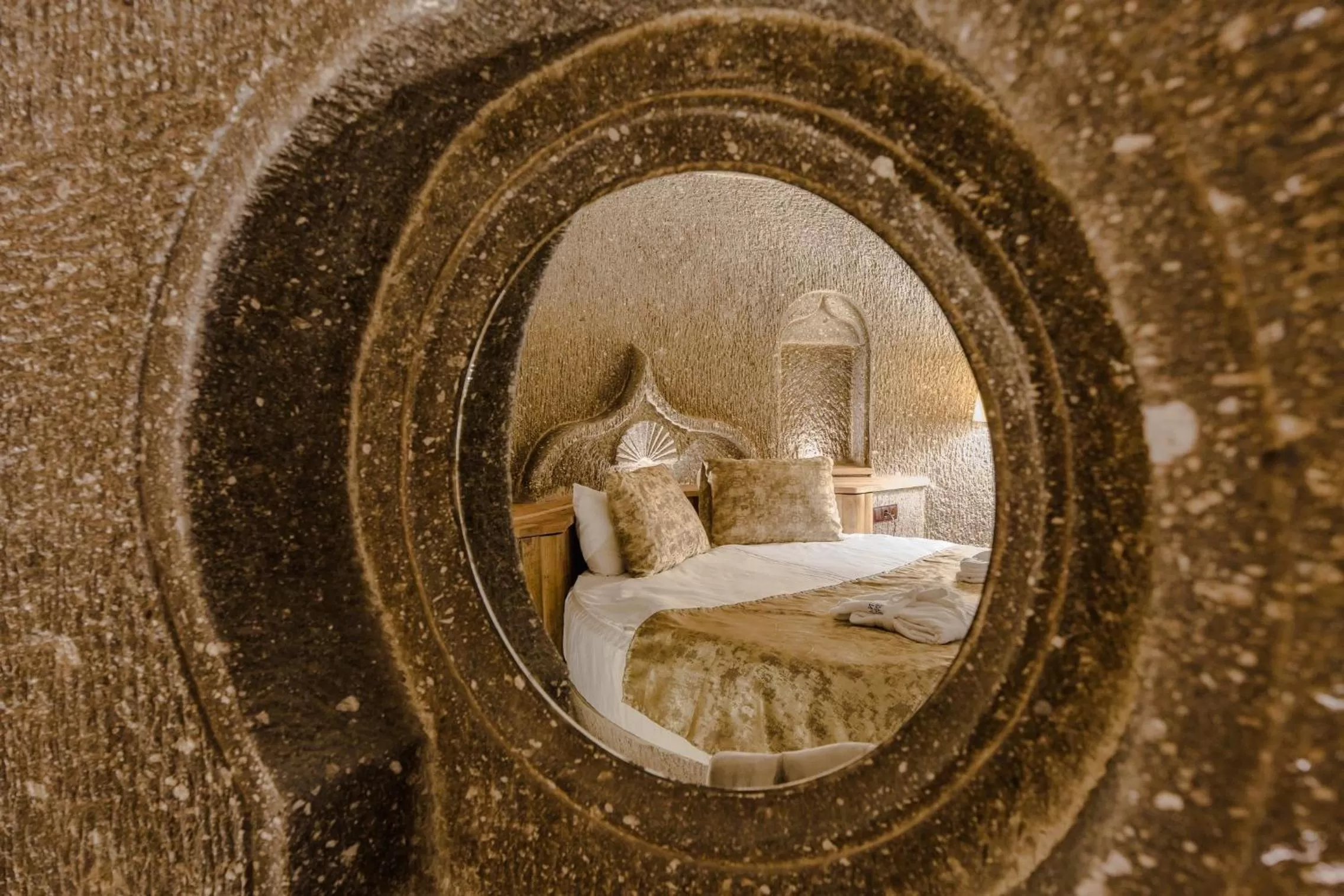 Bed in Lunar Cappadocia Hotel