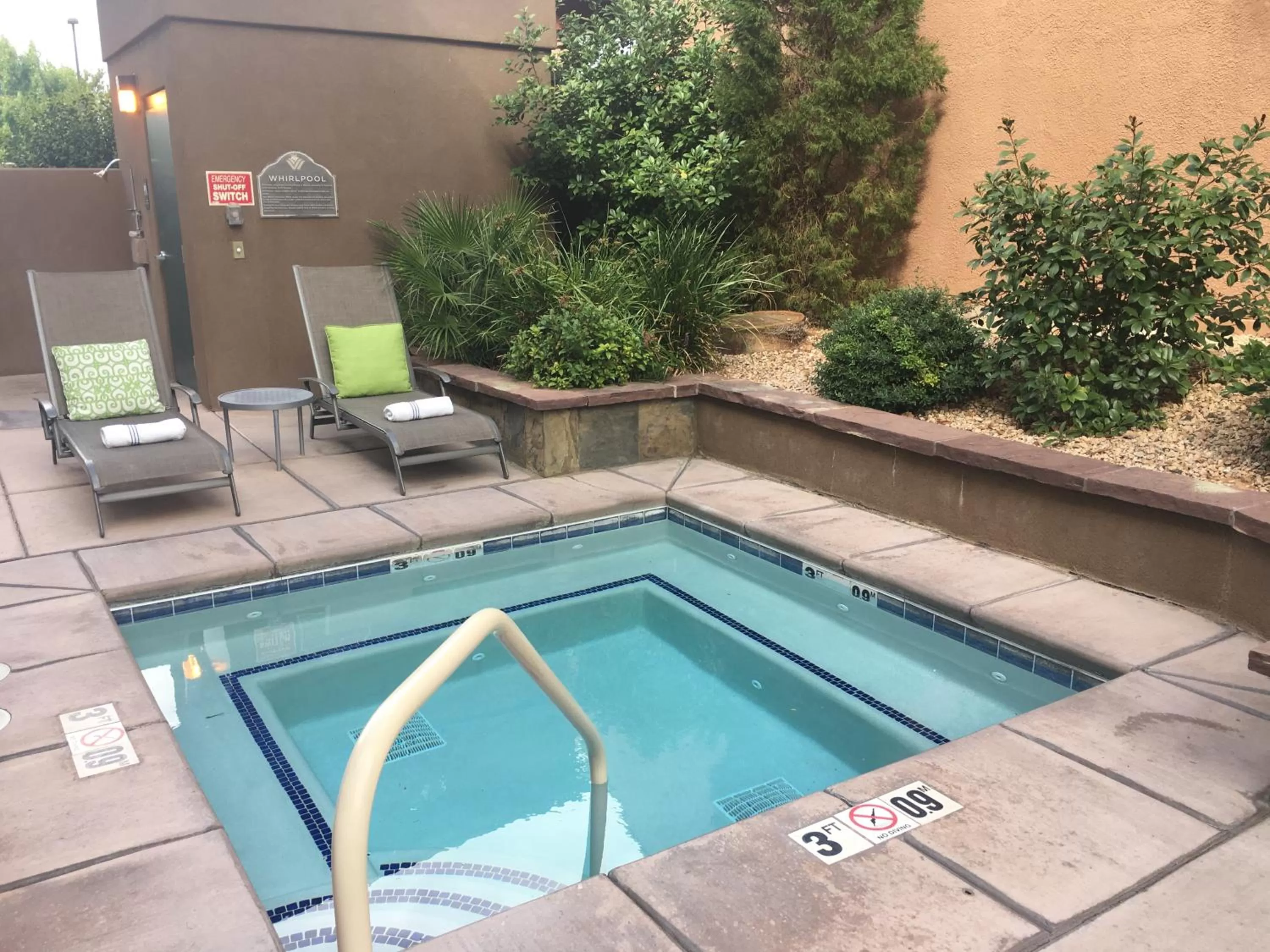 Hot Tub in Wingate by Wyndham - St. George