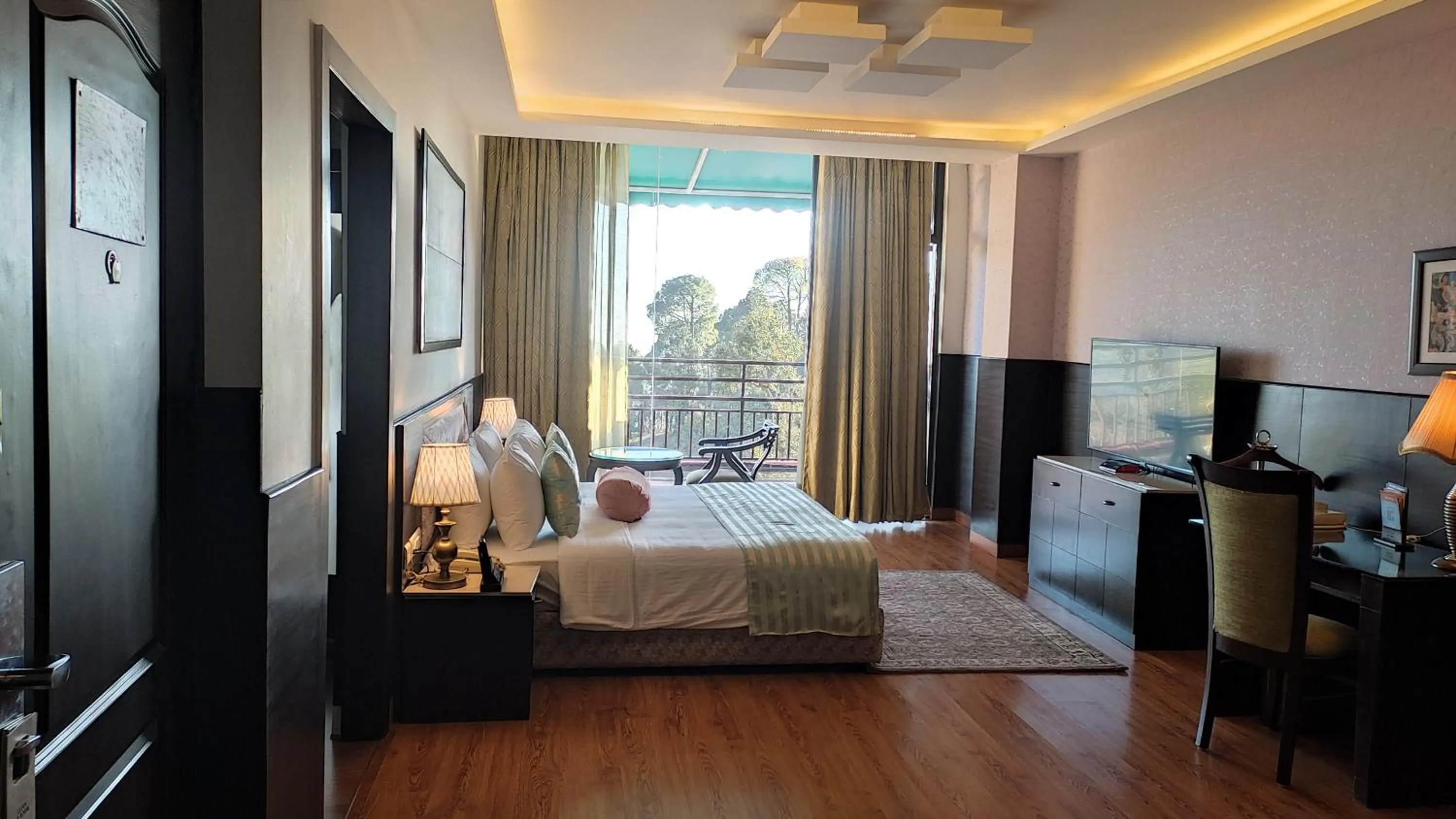 Bed in Fortune Park Moksha, Mcleodganj - Member ITC Hotels' Group