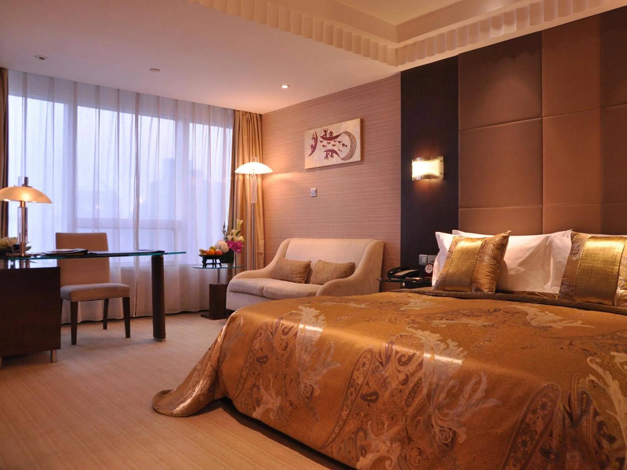 Bed in Jinling Purple Mountain Hotel Shanghai（Shanghai Grand Trustel Purple Mountain Hotel）