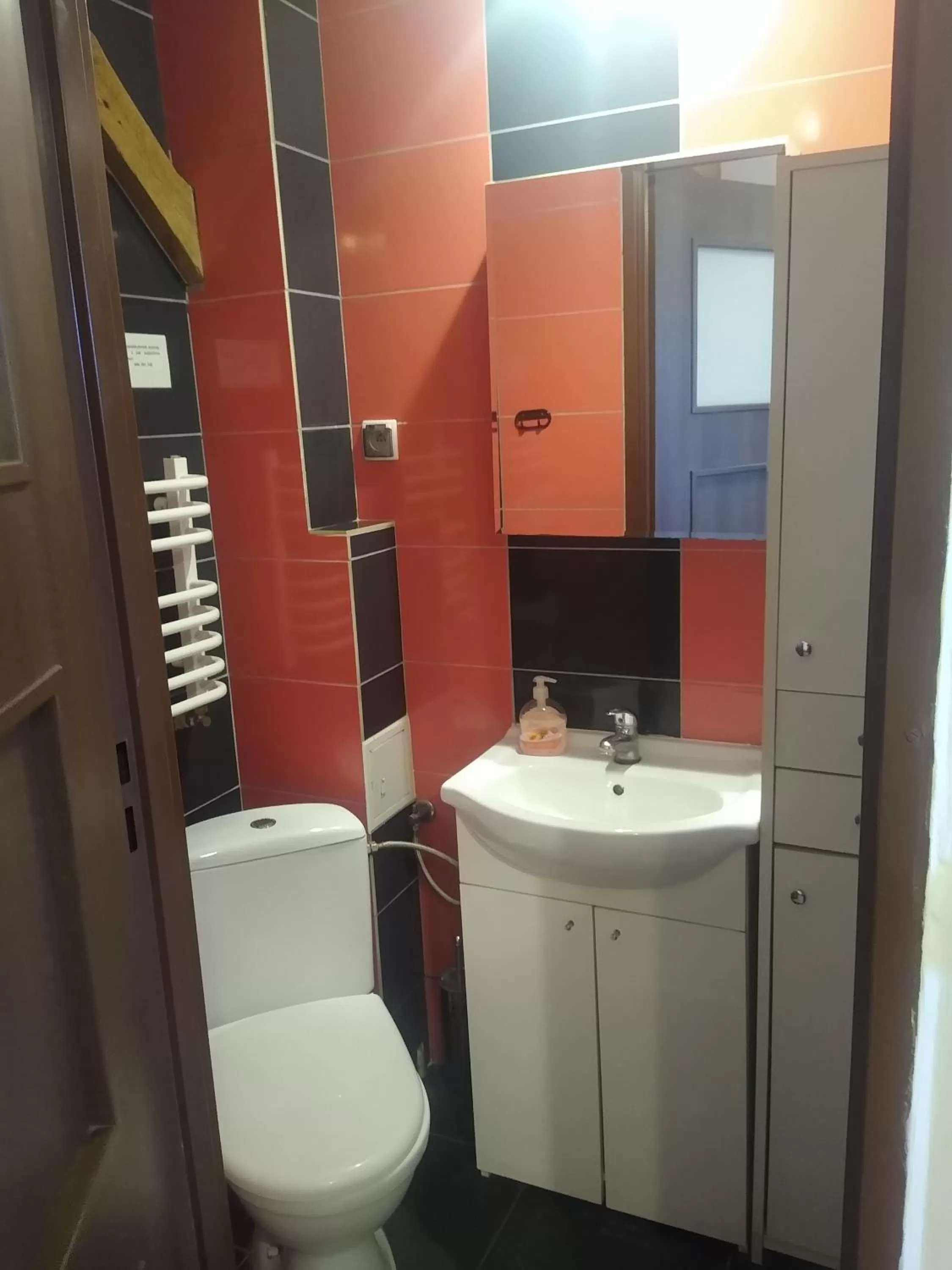 Toilet, Bathroom in Zajazd Eljan-Centrum Noclegowe