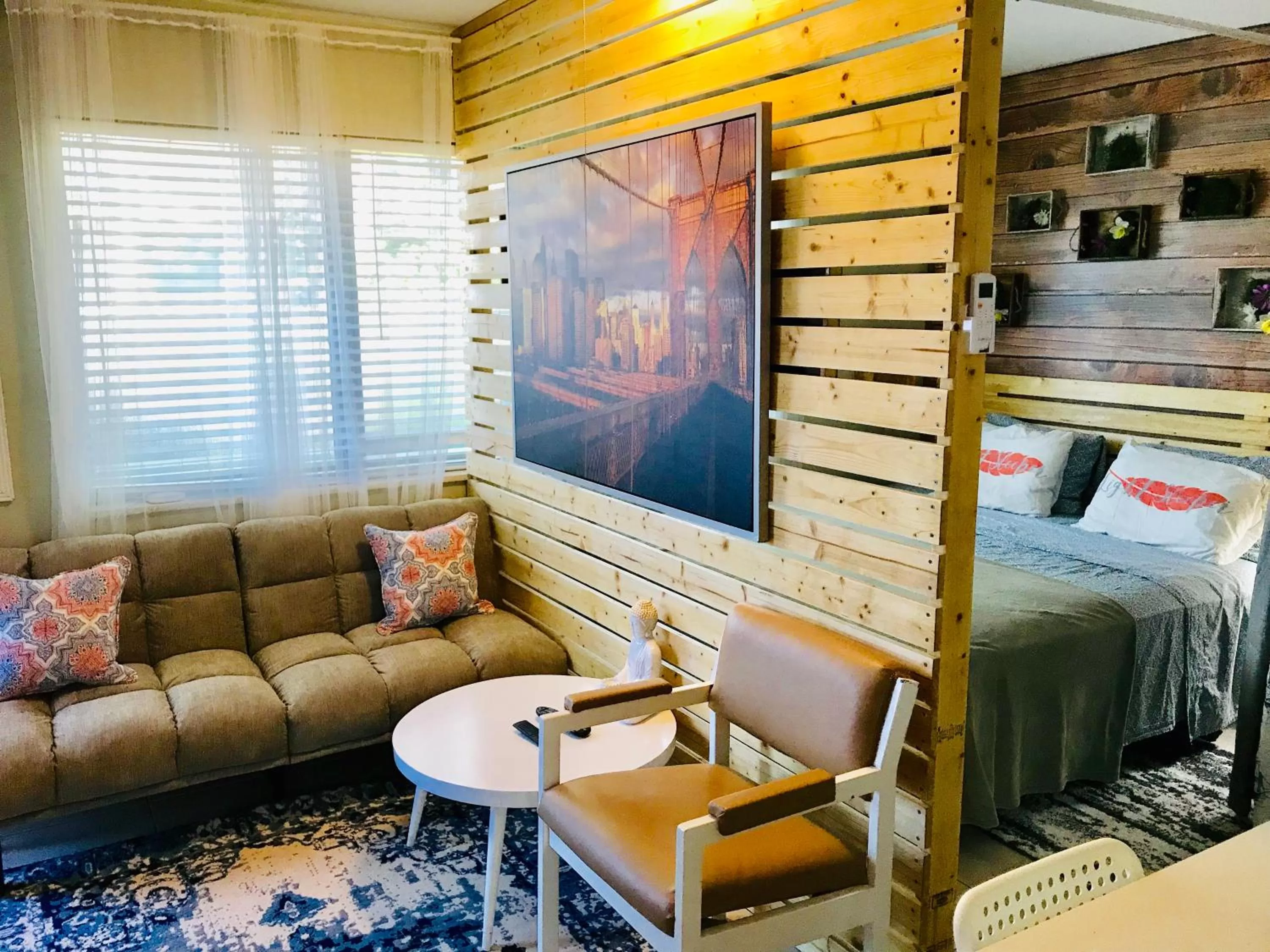 Bed in Hollywood Light Haven Lodge