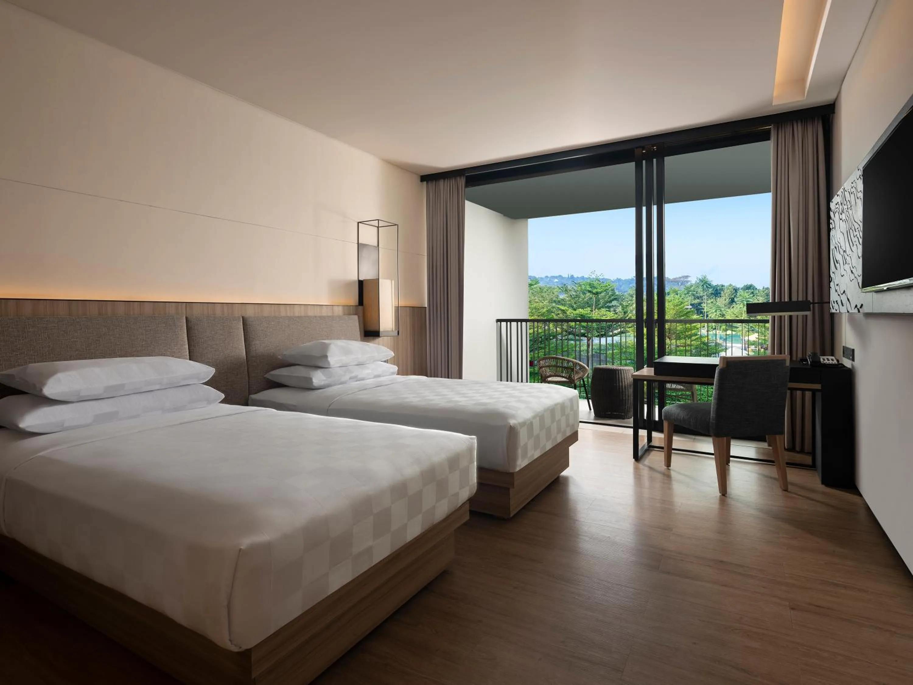 Bedroom, Bed in Royal Tulip Gunung Geulis Resort and Golf