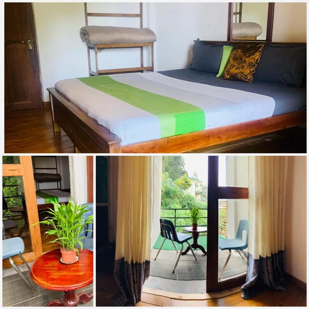 Bed in Golden King Guest