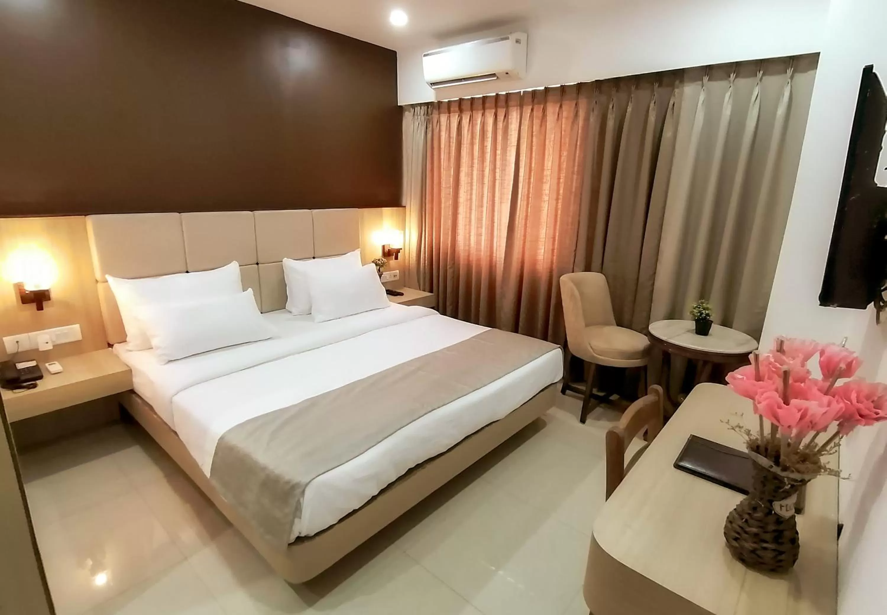 Bed in Ghar 365 Residency