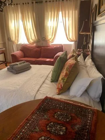 Photo of the whole room, Bed in A Tapestry Garden Guest House
