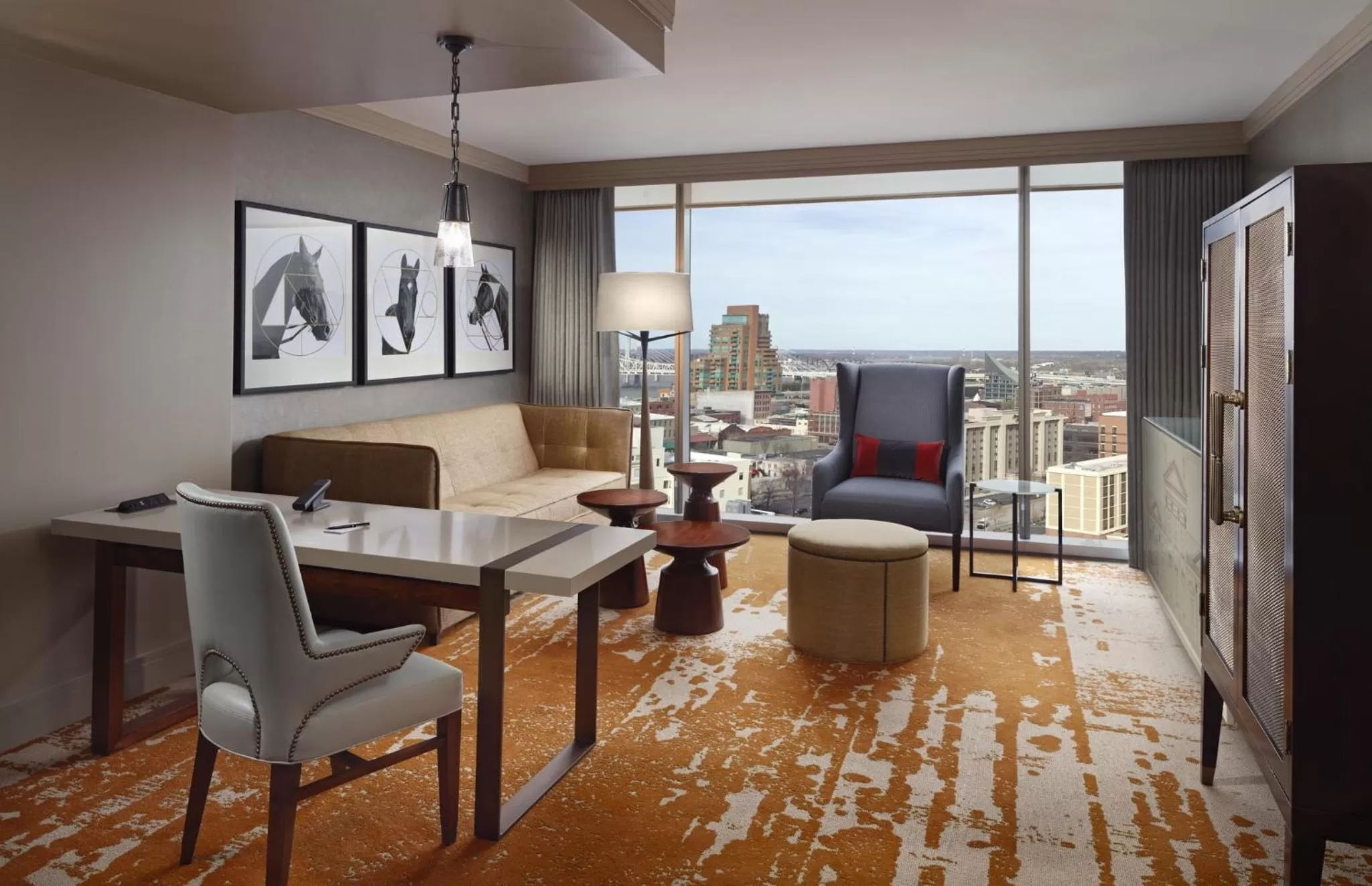 Photo of the whole room in Omni Louisville Hotel