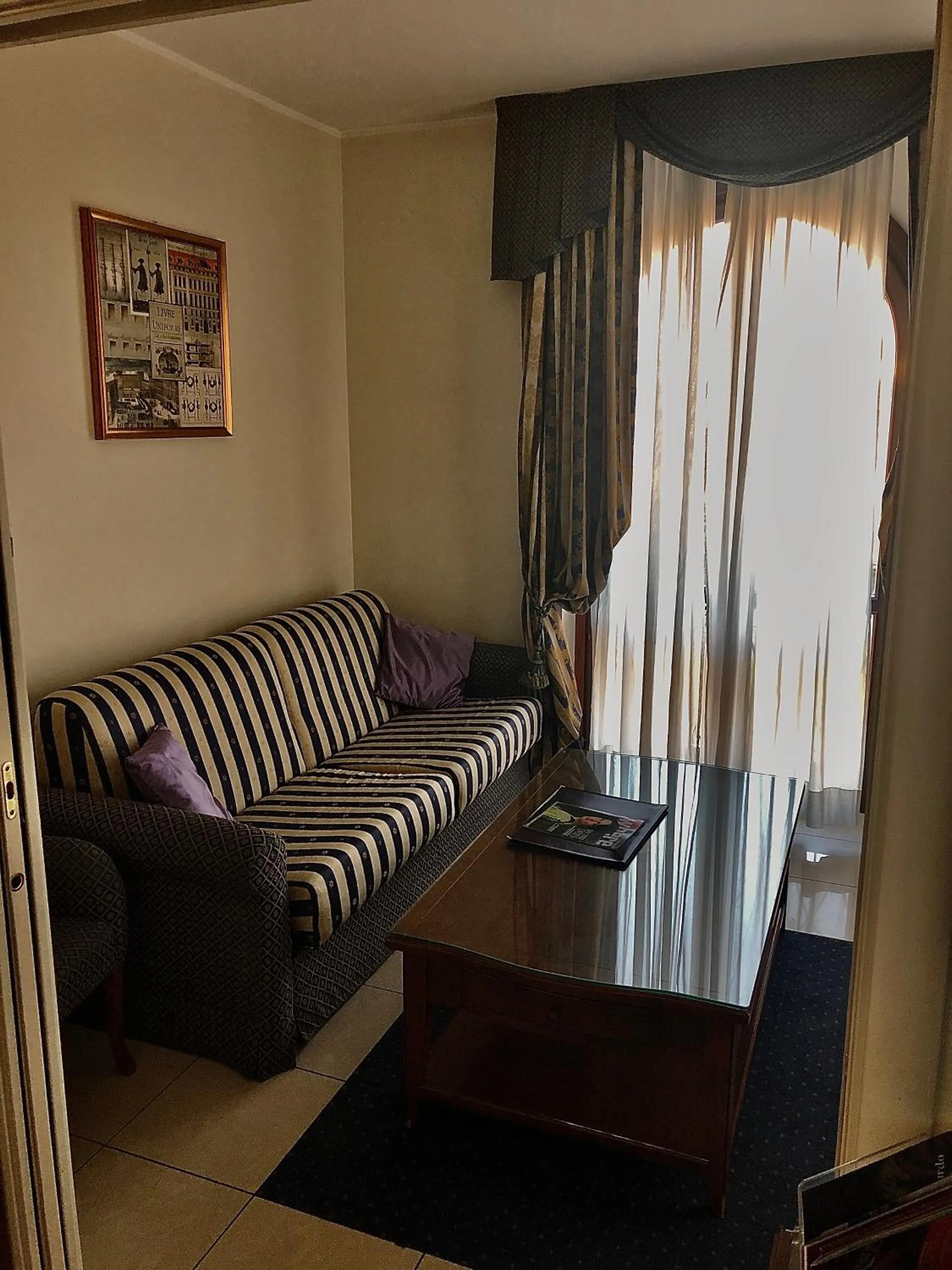 Seating area in Hotel Villa Savoia