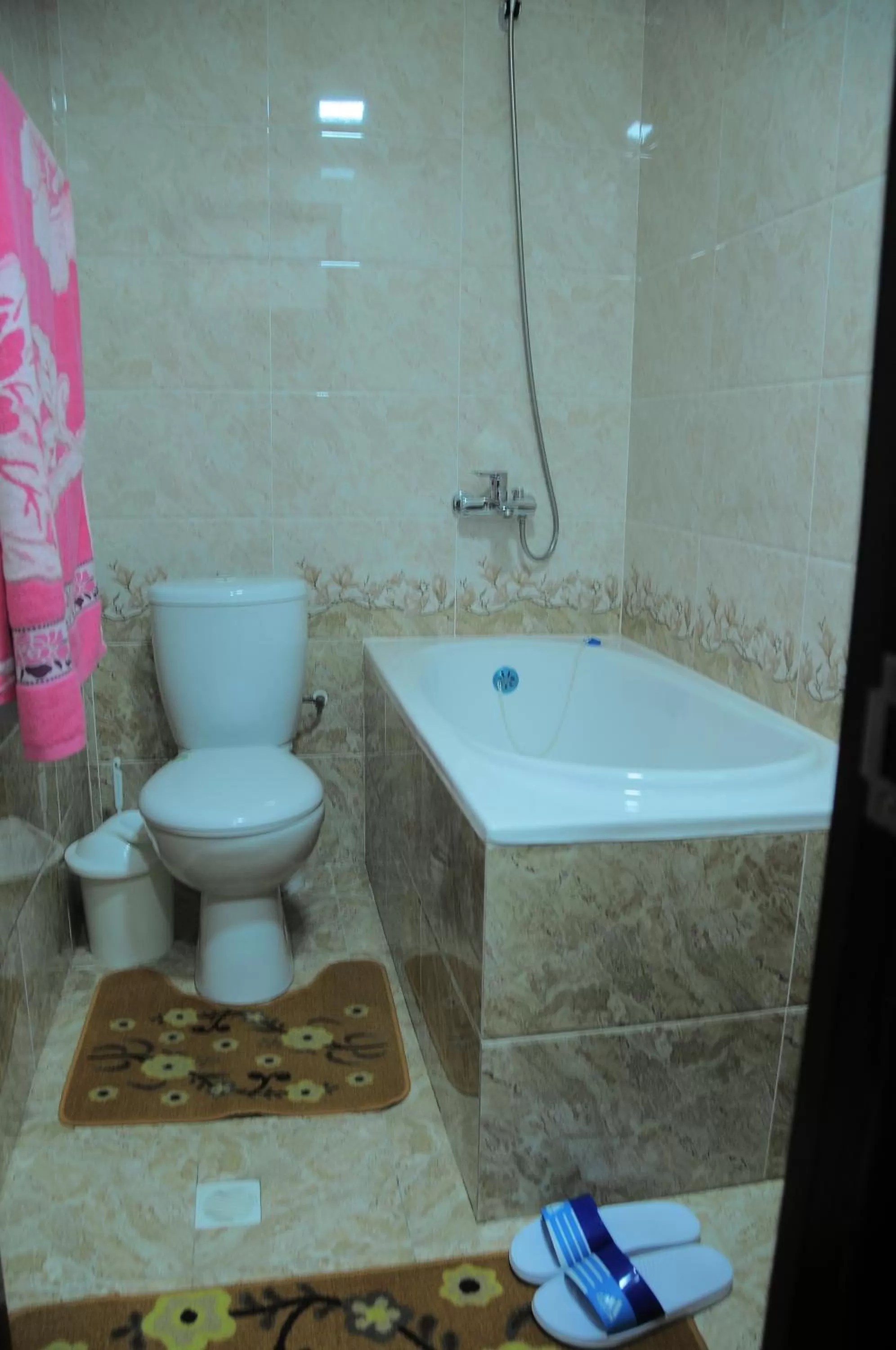 Shower, Bathroom in Al Bukhari