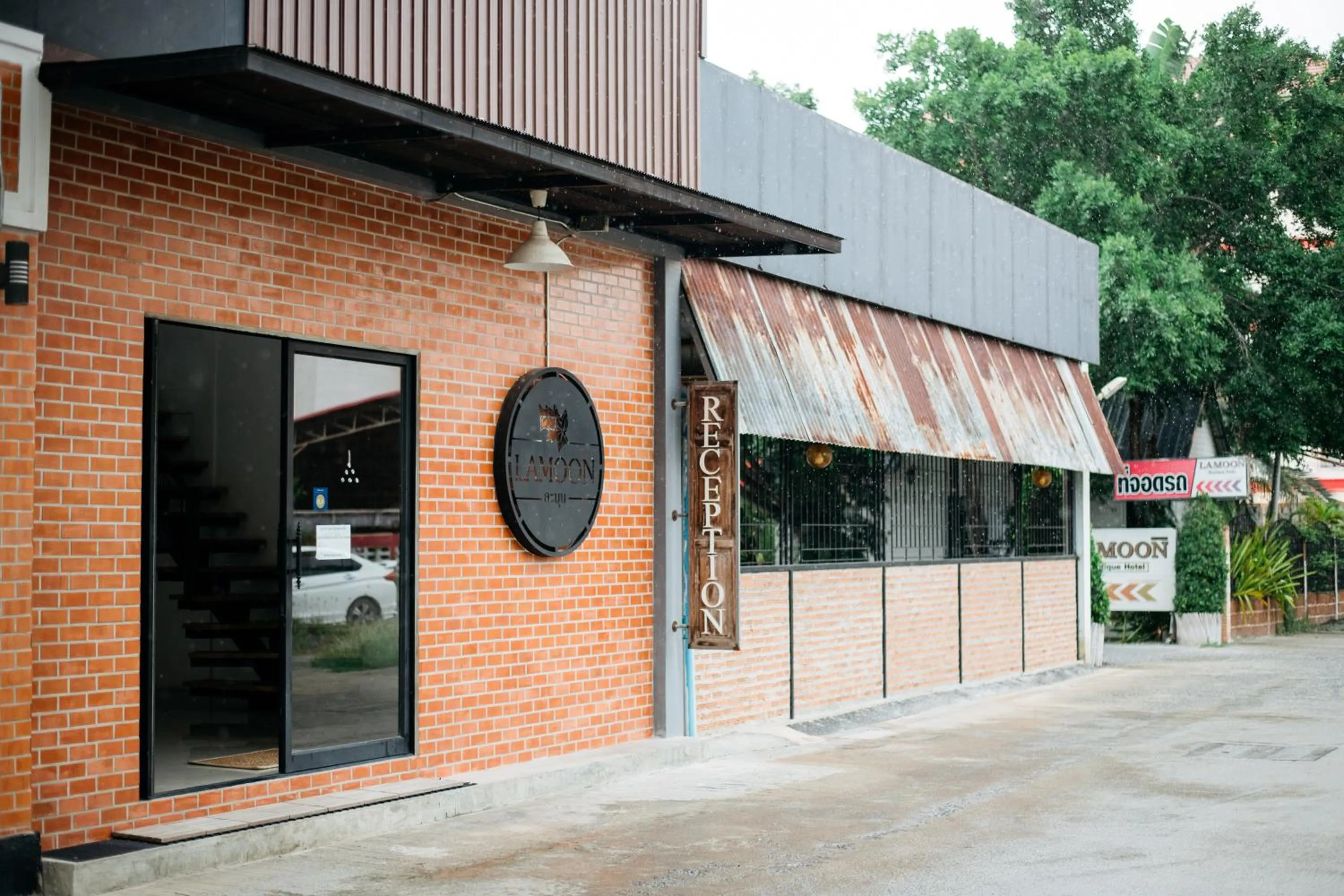 Facade/entrance in Lamoon Boutique Hotel