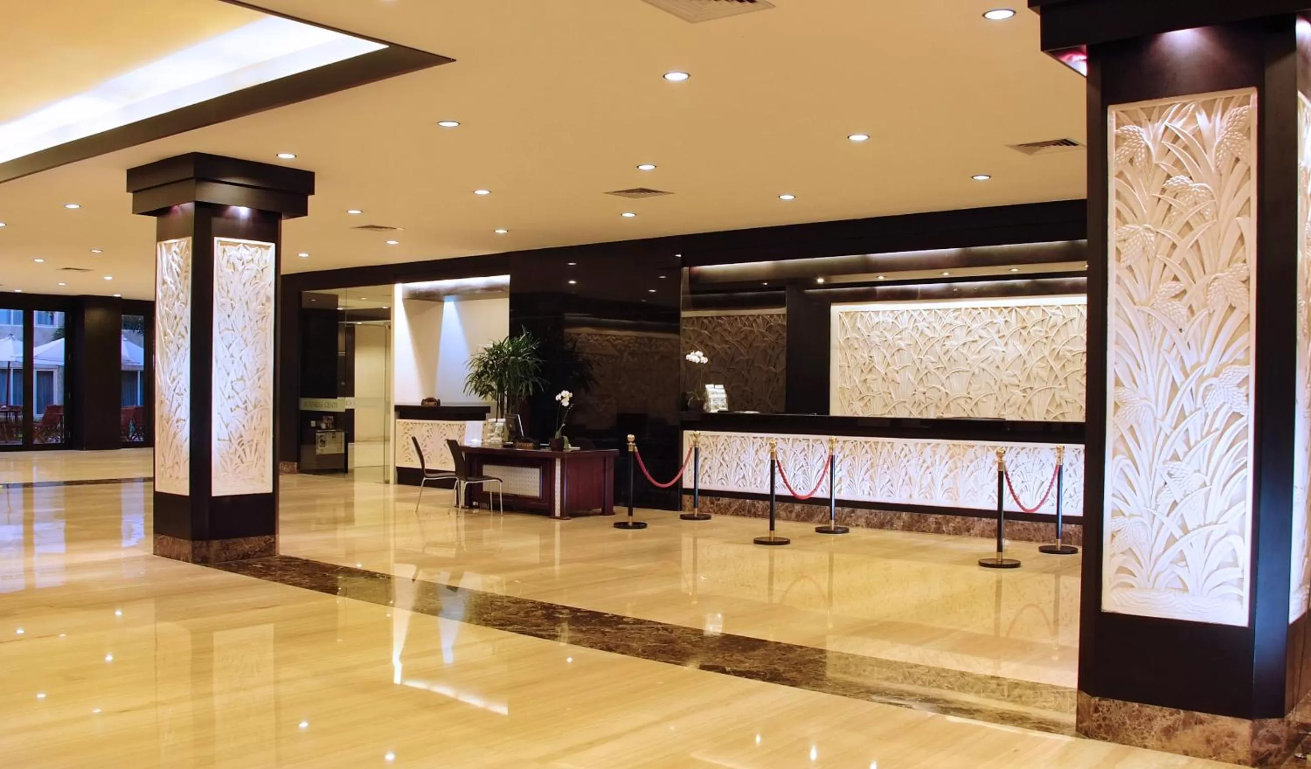 Lobby or reception in Aston Denpasar Hotel & Convention