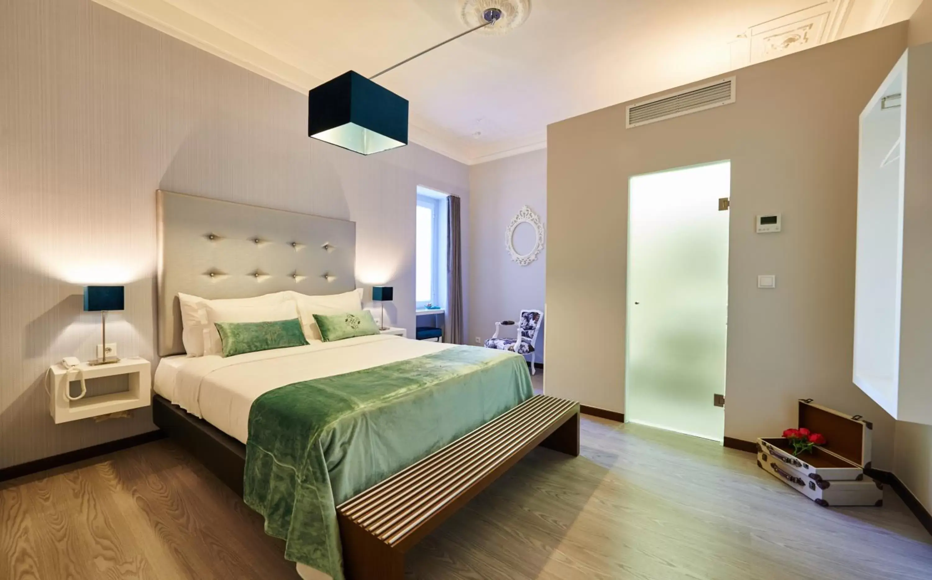 Superior Double Room in Silk Lisbon Superior Double Room in Silk Lisbon