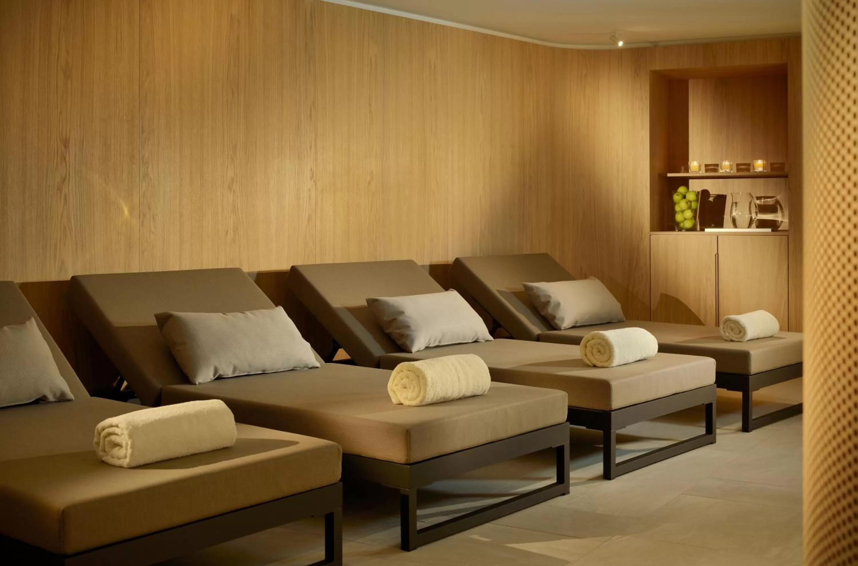 Spa and wellness centre/facilities in Crystal Hotel superior