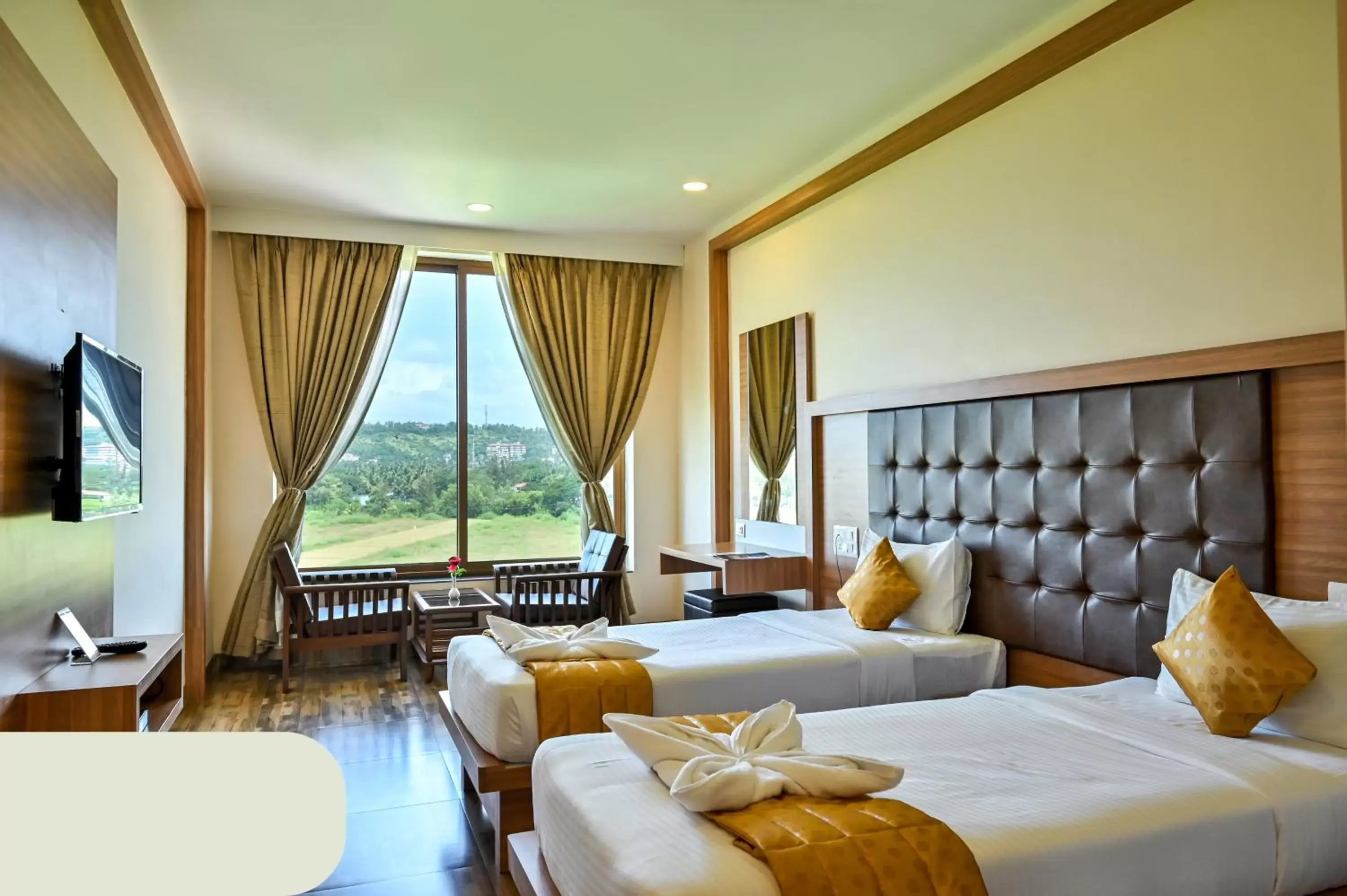 Deluxe Twin Room in Hotel Laxmi Empire Deluxe Twin Room in Hotel Laxmi Empire