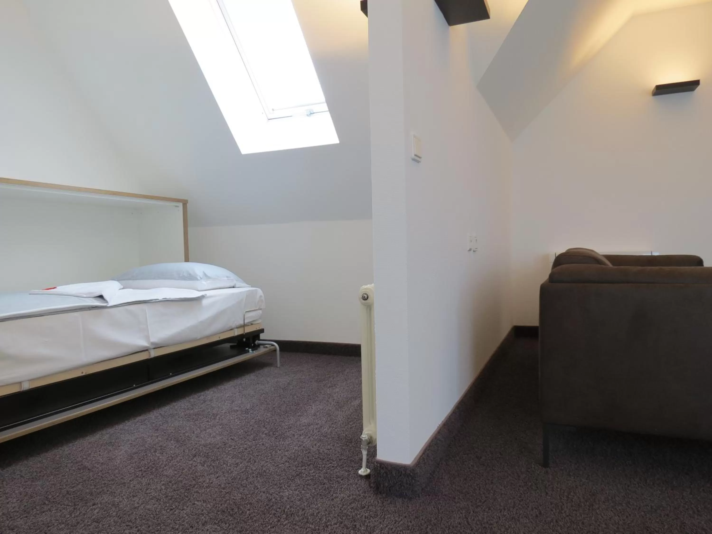 Bed in Comfor Hotel Ulm City