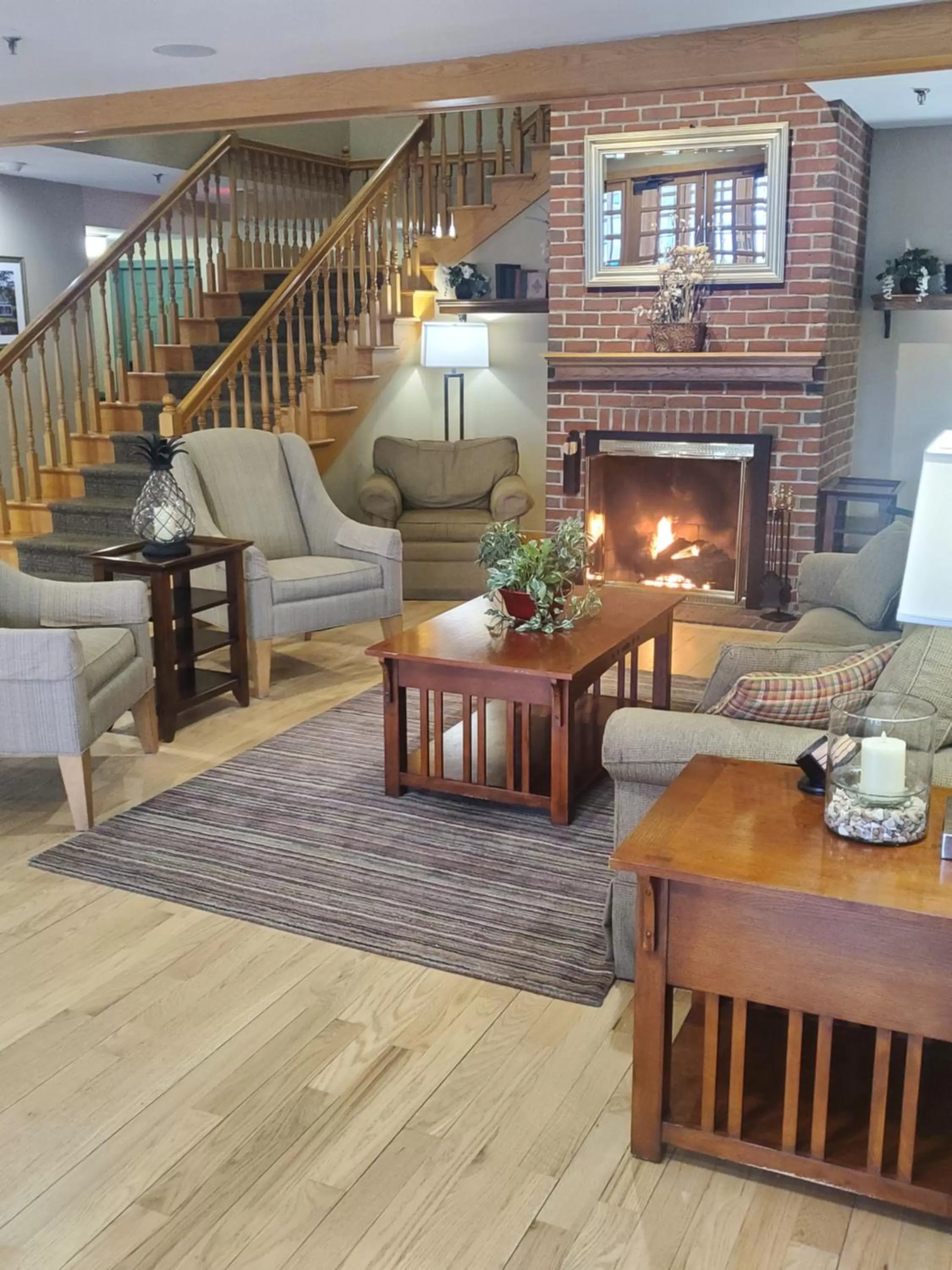 Living room in Country Inn at the Mall