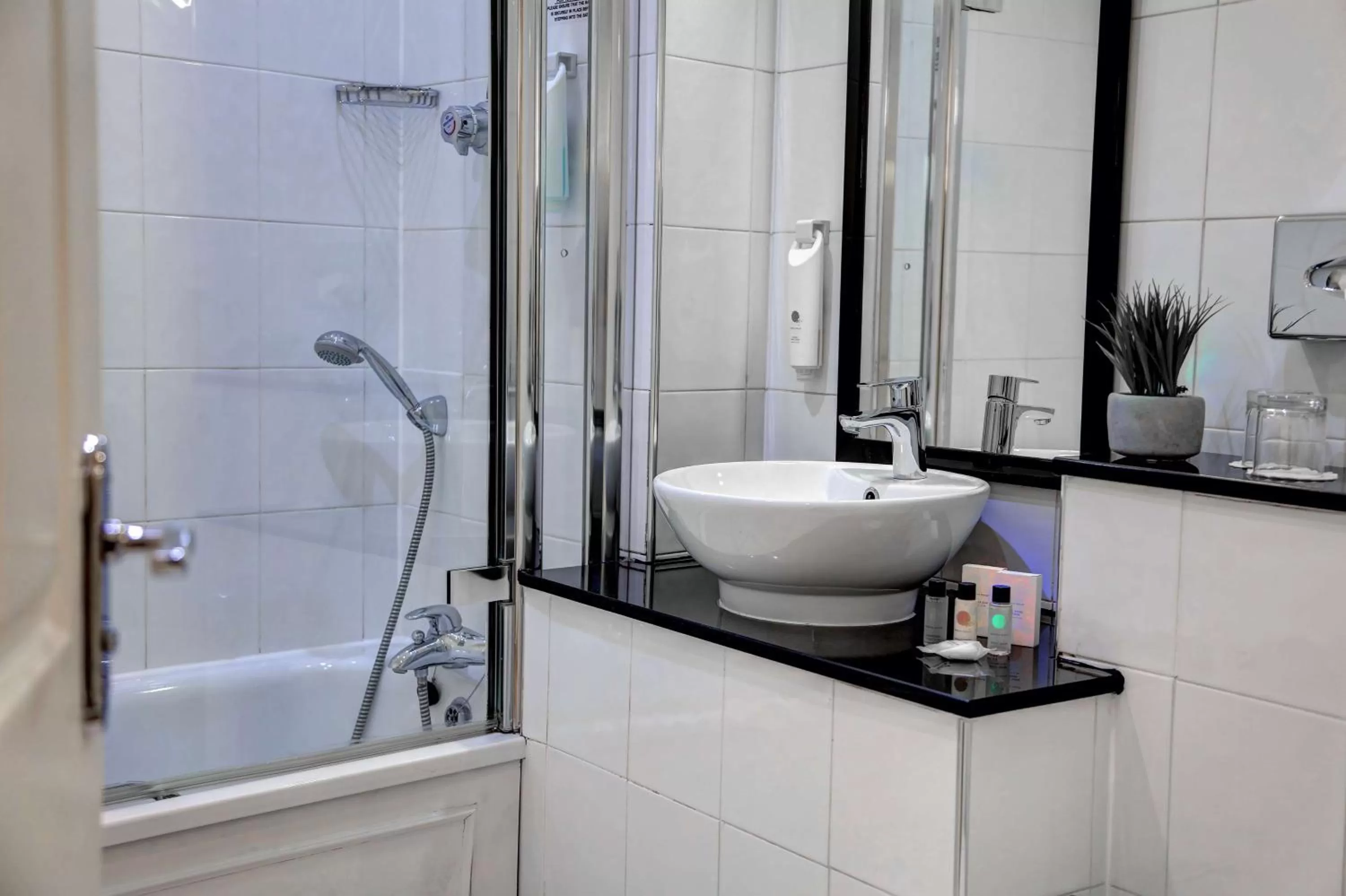 Shower in The Midland Hotel