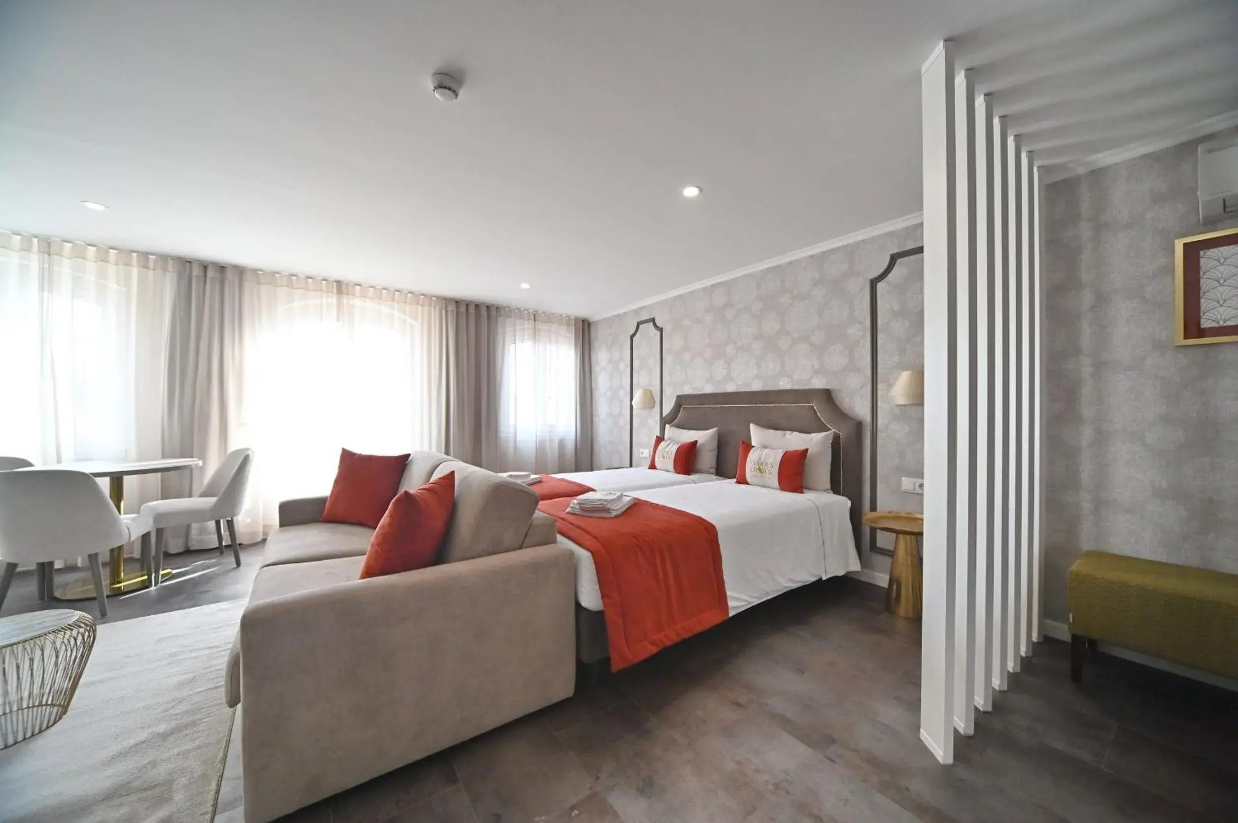 Family Studio - Third Floor in Famous Crows Lisbon Suites Family Studio - Third Floor in Famous Crows Lisbon Suites