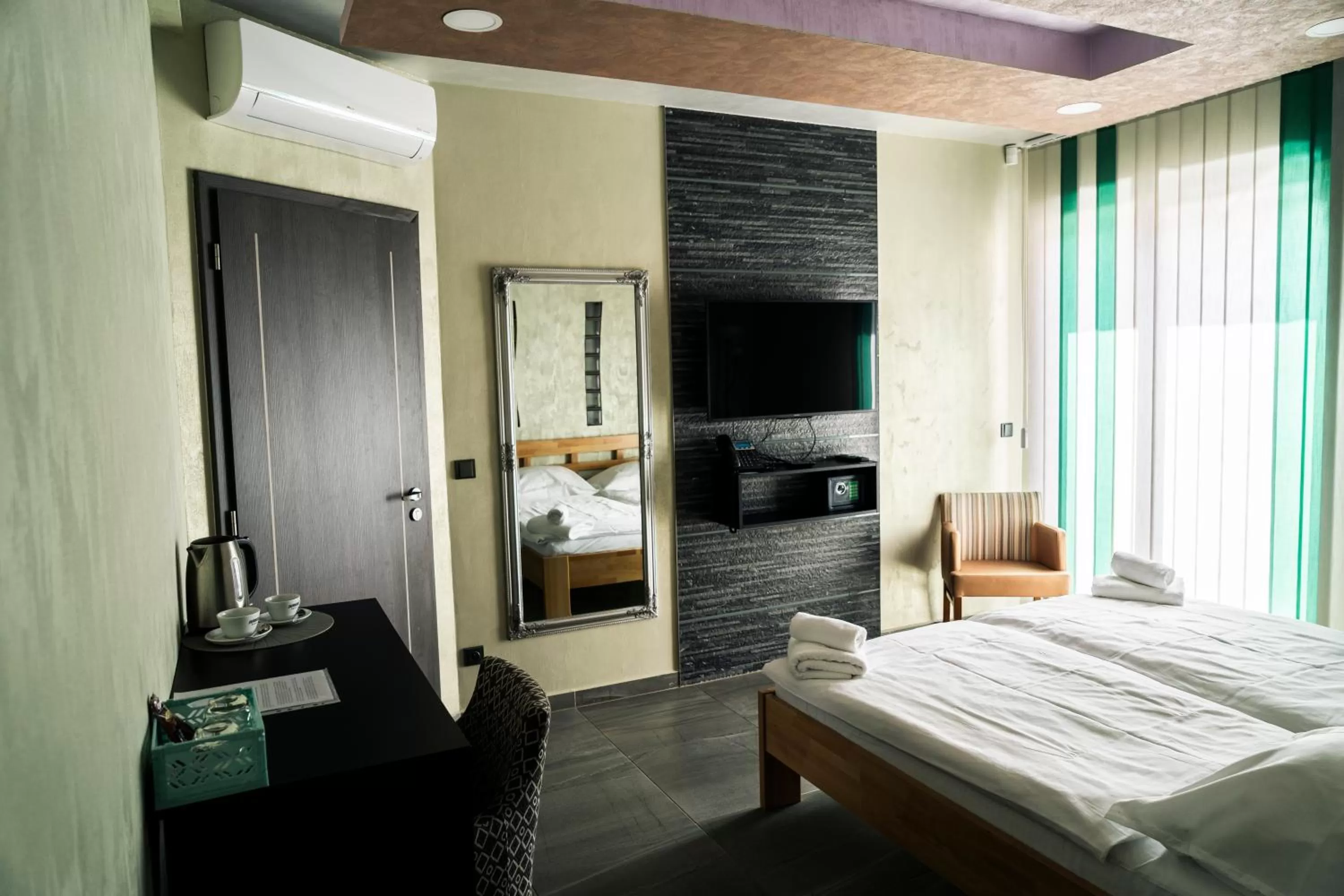 TV/Entertainment Center in Hotel JURKOS