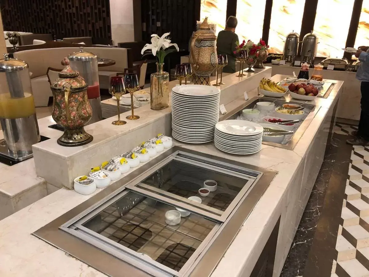 Four Points by Sheraton Srinagar Four Points by Sheraton Srinagar