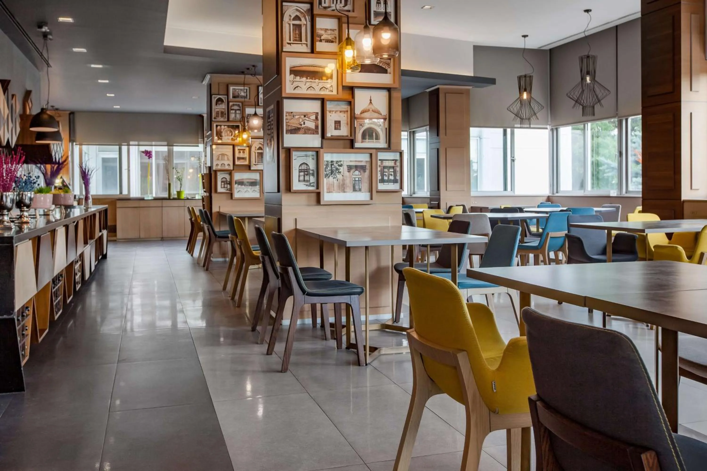 Restaurant/places to eat in Radisson Blu Ankara