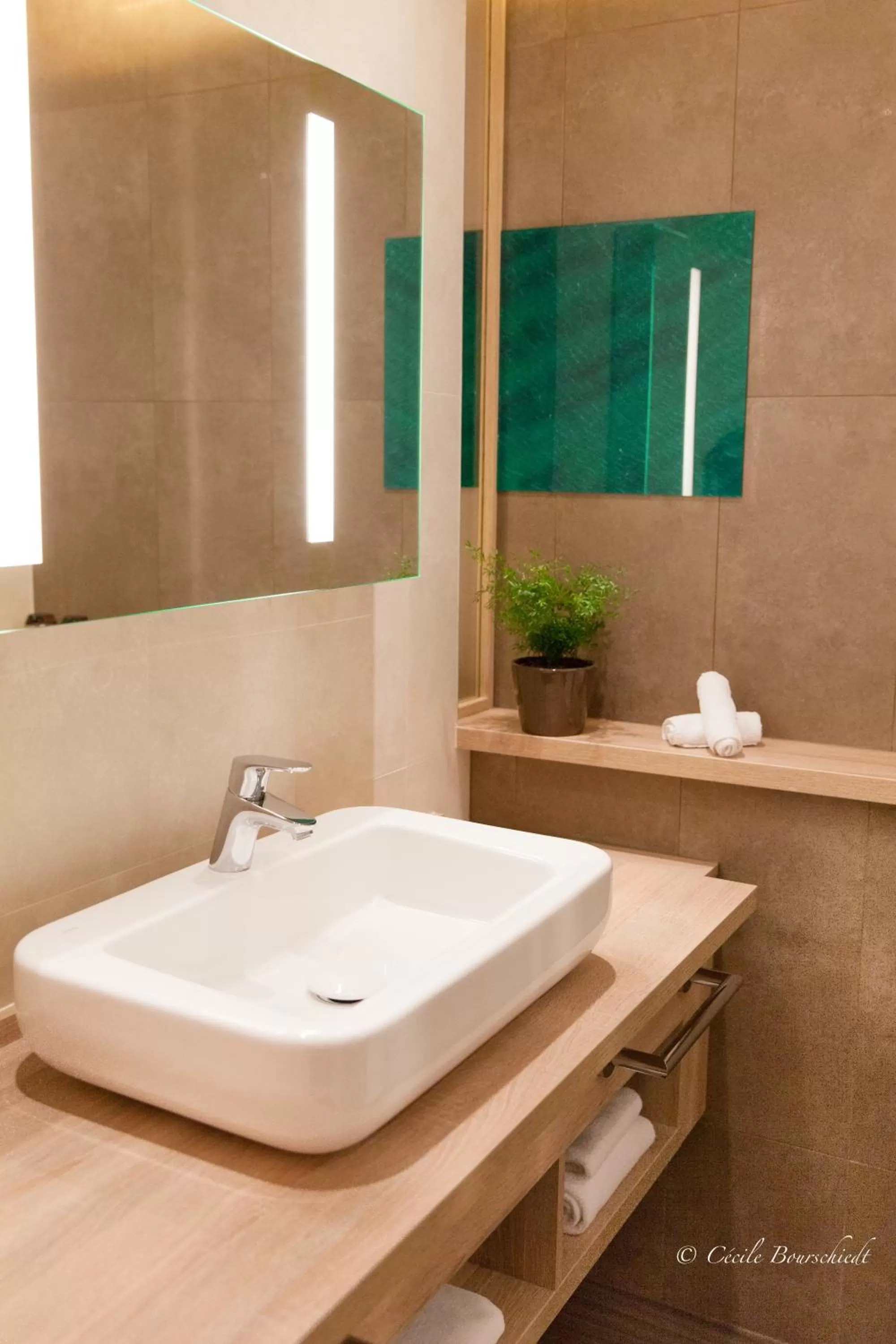 Double Room with Sea View in Hôtel Le B d'Arcachon by Inwood Hotels