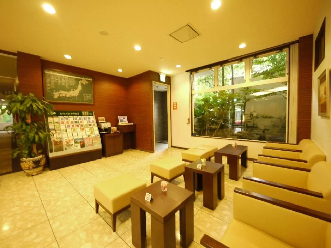 Lobby or reception in Hotel Route-Inn Court Ina