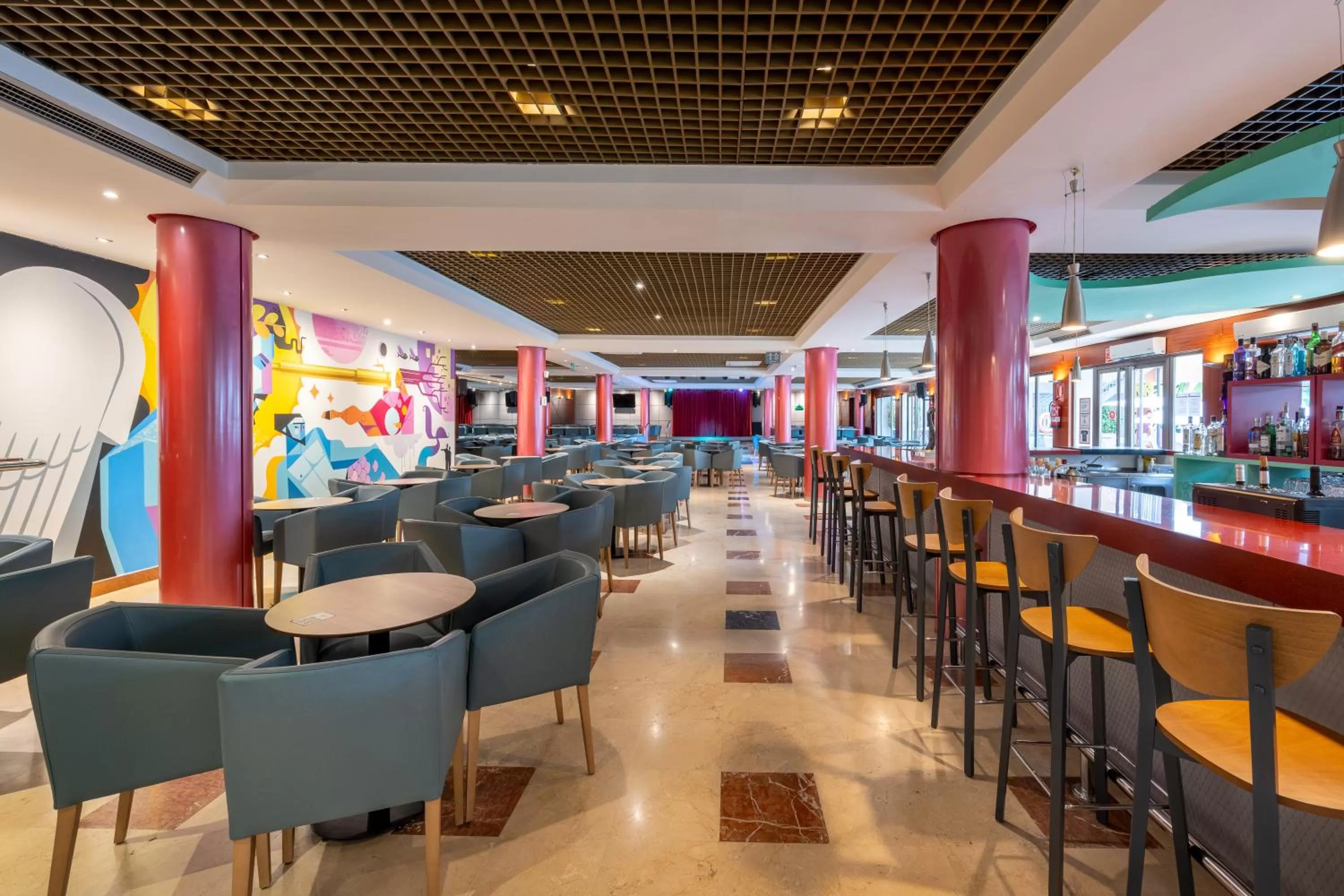 Lounge or bar in Climia Benidorm Plaza
