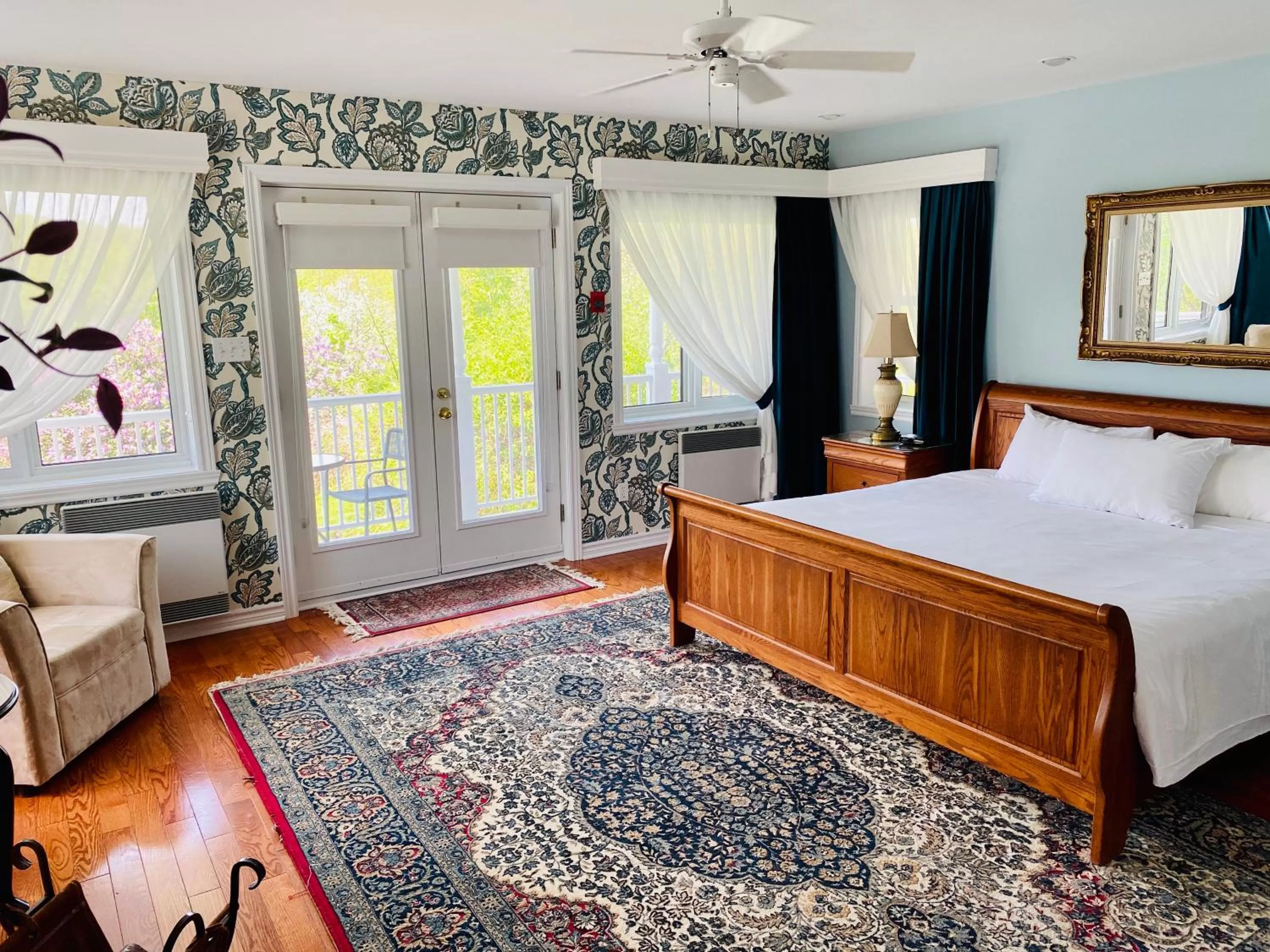 Bed in Auberge Le Tricorne