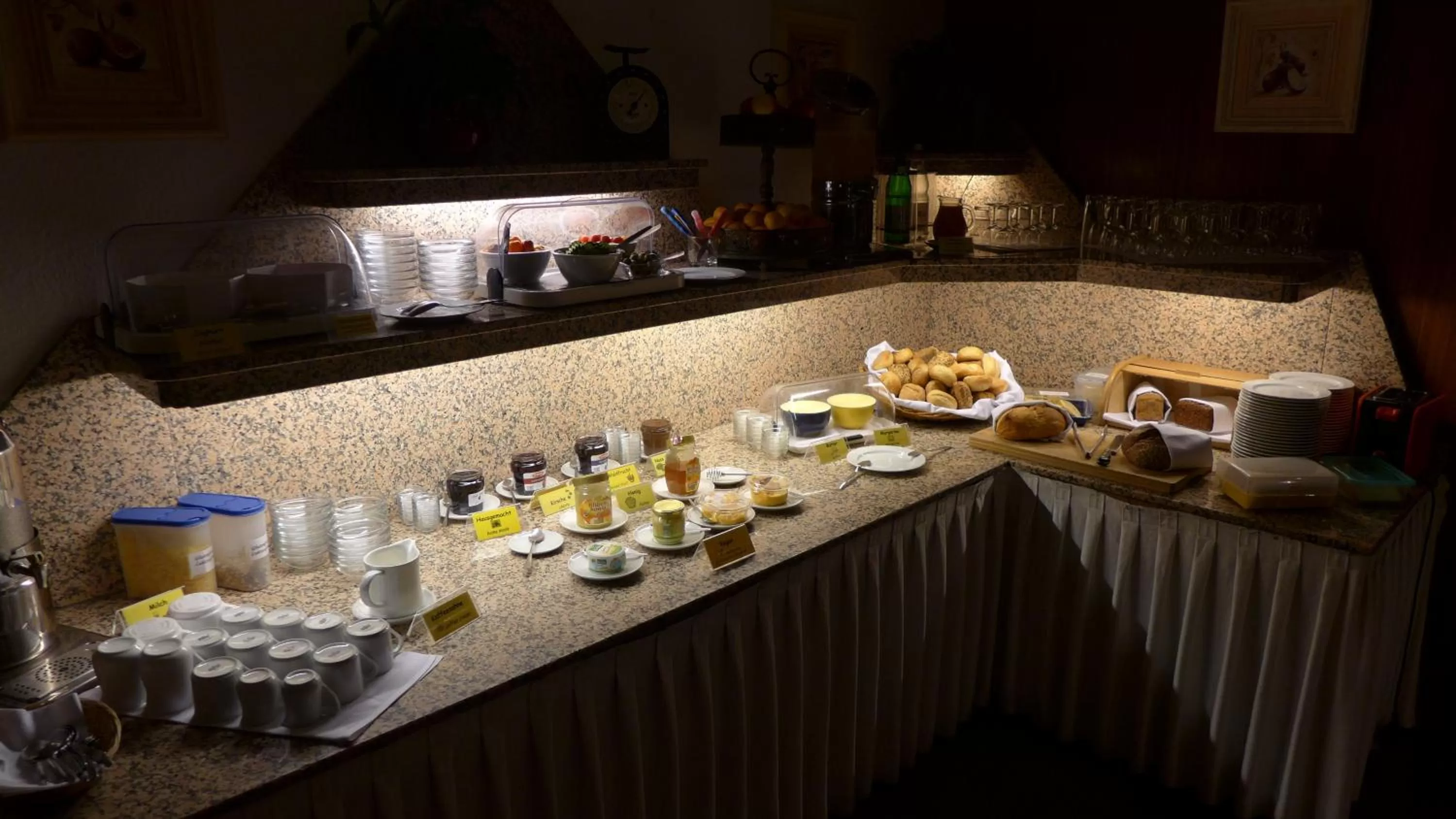 Food and drinks in Hotel Heidpark