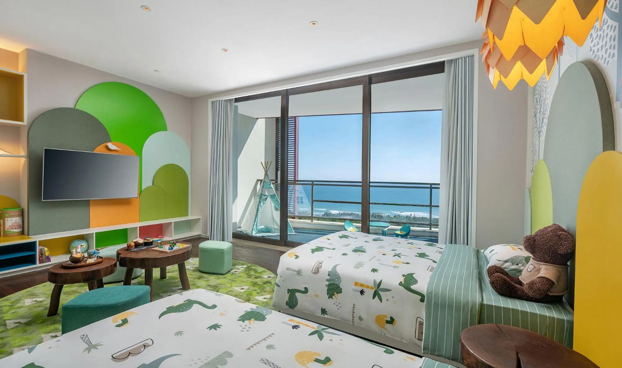 Balcony/Terrace, Bed in Grand Hyatt Sanya Haitang Bay Resort and Spa