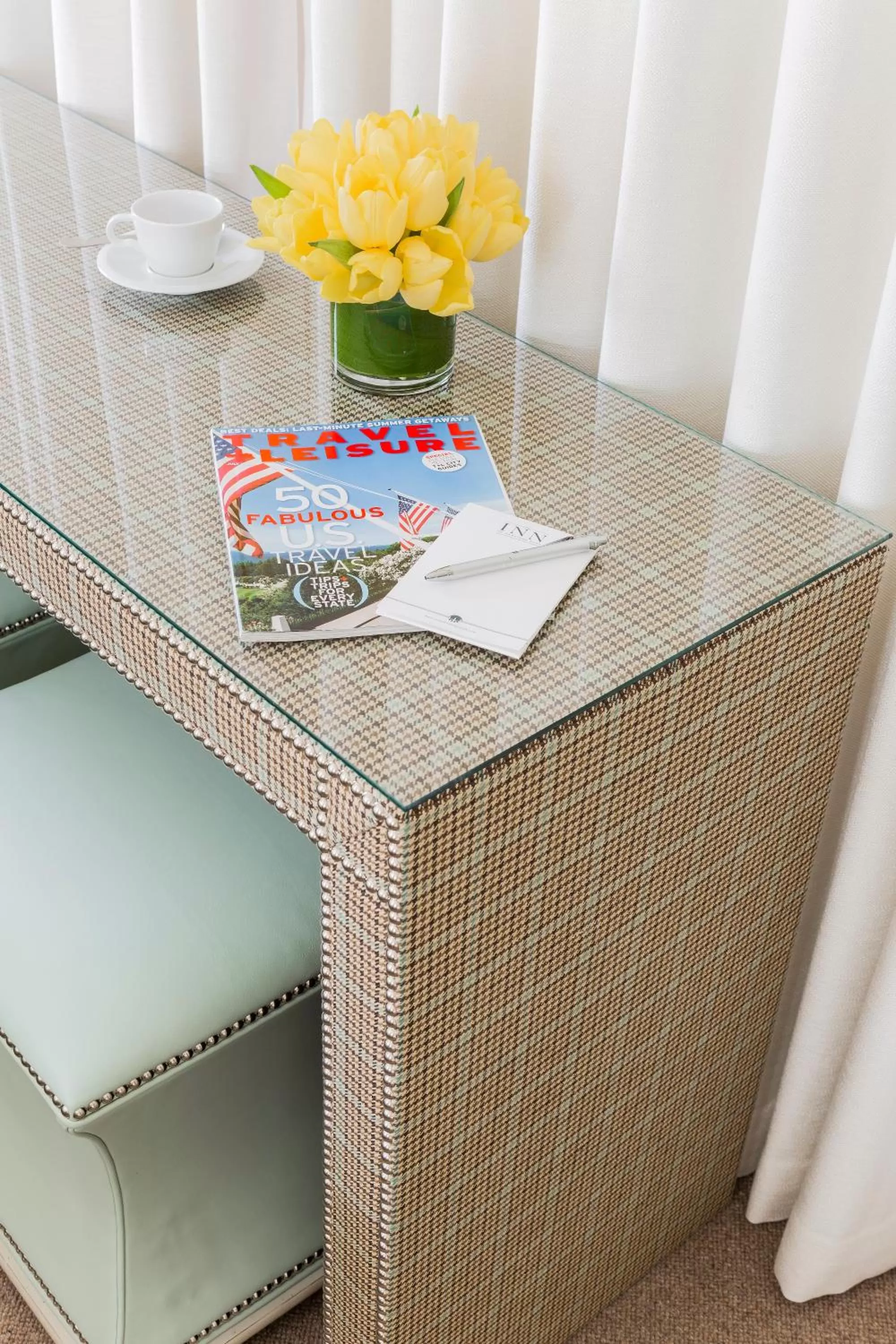 Day in The Inn at Hastings Park, Relais & Châteaux